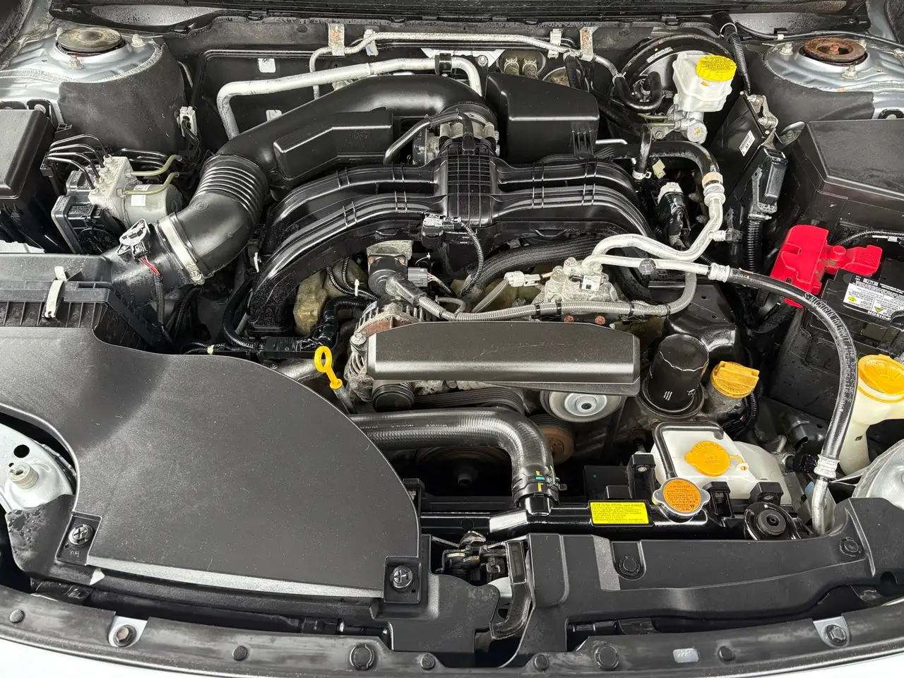 Subaru Legacy снимка Subaru Legacy