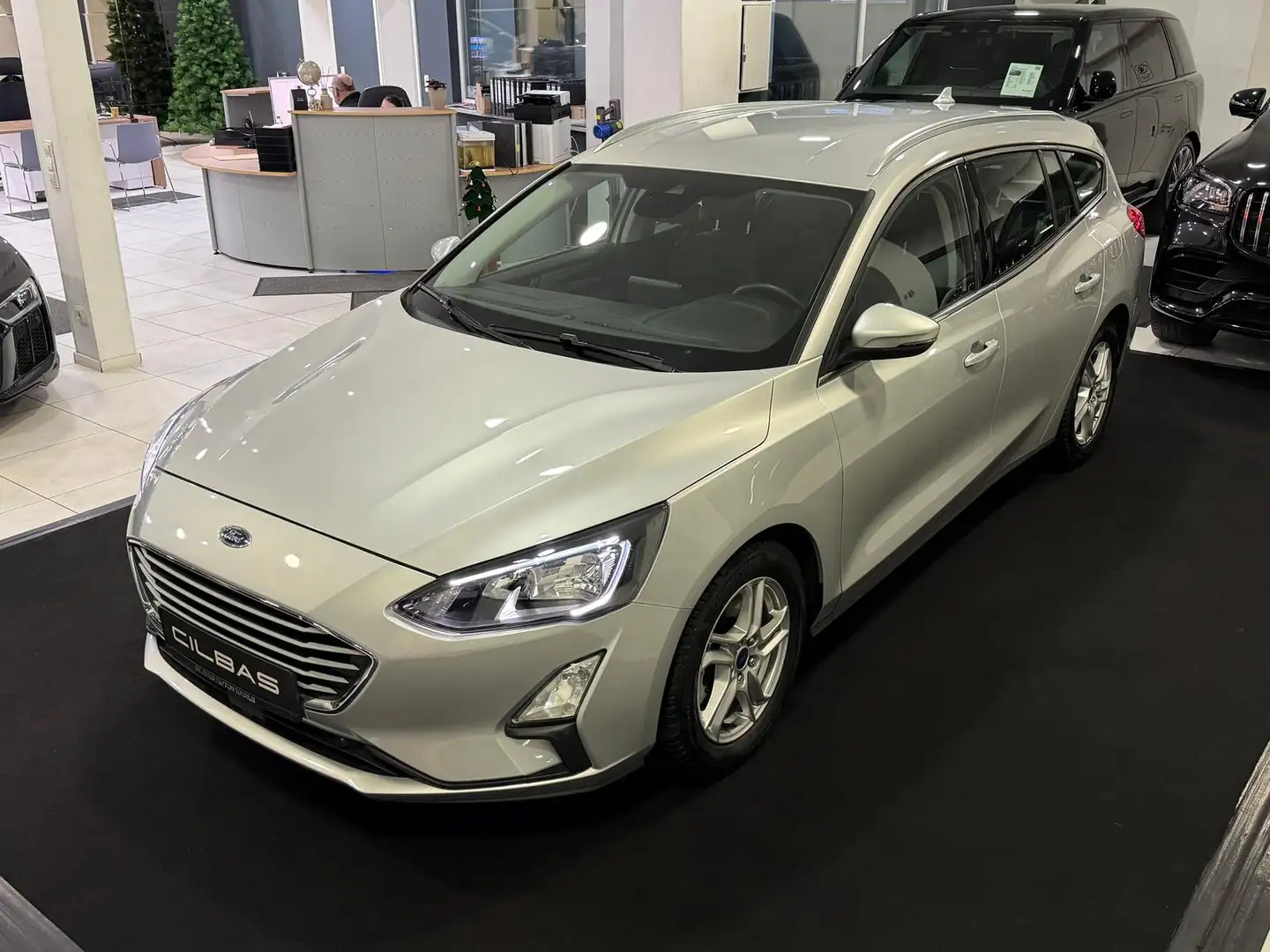 Ford Focus Cool & Connect 1.5 EcoBlue TDCi *NAVI*KAM* Argent - 1