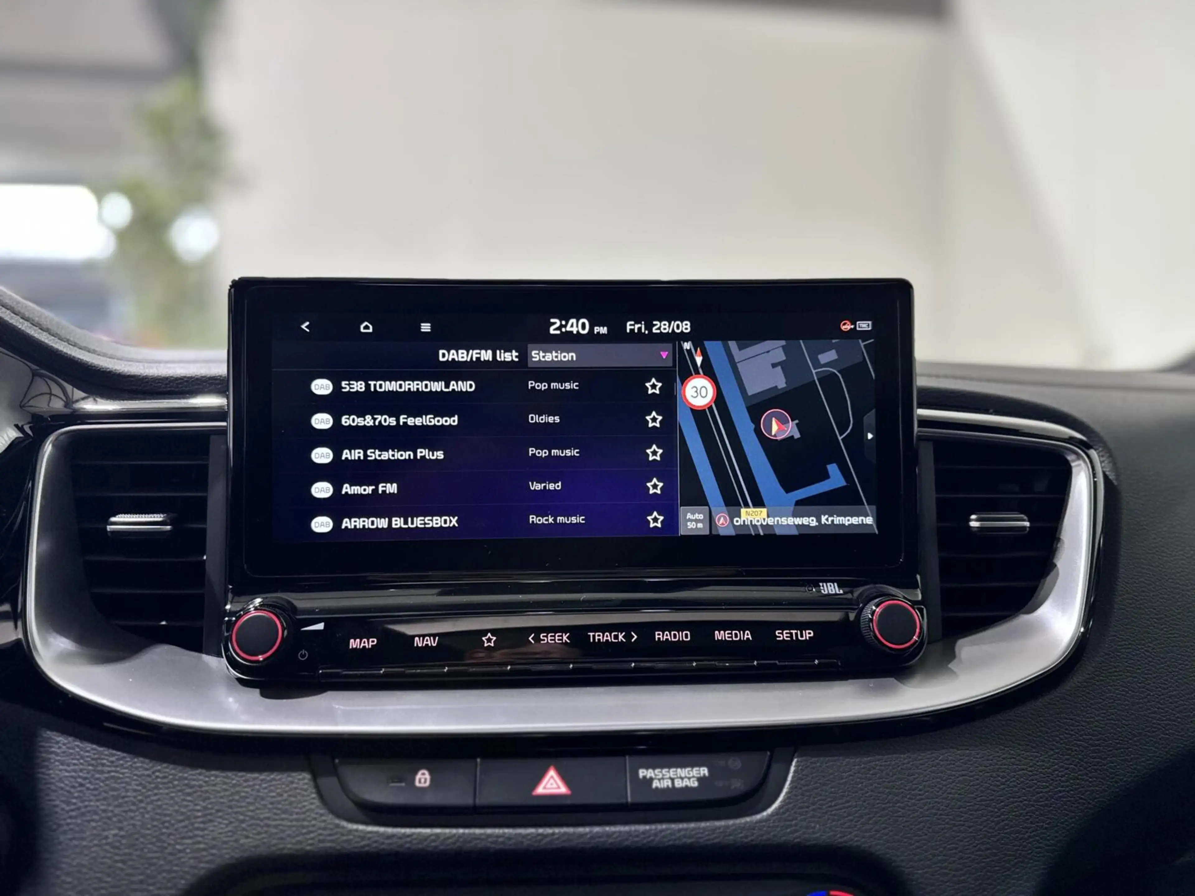 Kia ProCeed / pro_cee'd 1.6 GT|PANO|LANE ASSIST|ACC|KEYLESS|CARPLAY|JBL — photo 22