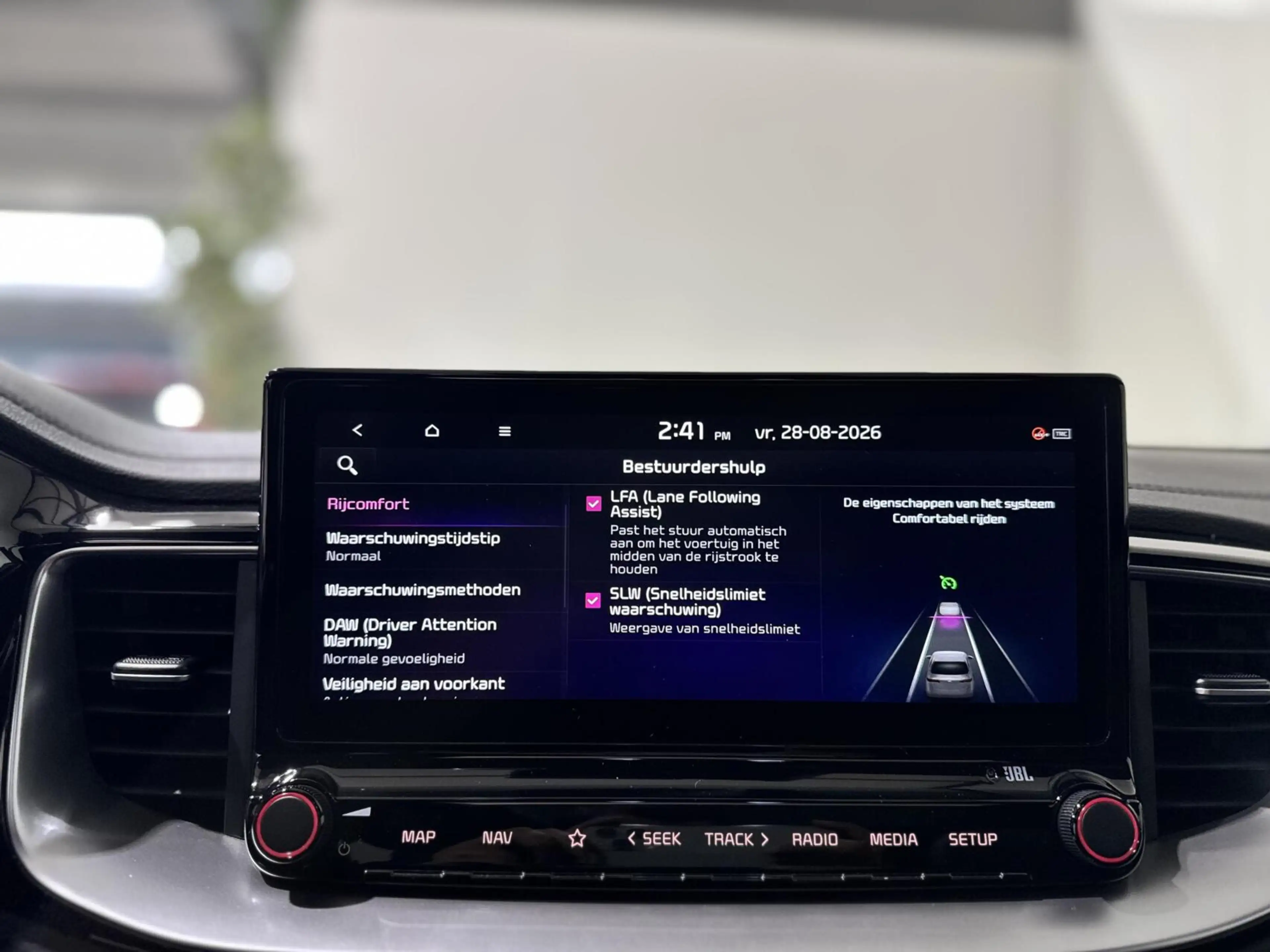 Kia ProCeed / pro_cee'd 1.6 GT|PANO|LANE ASSIST|ACC|KEYLESS|CARPLAY|JBL — photo 21