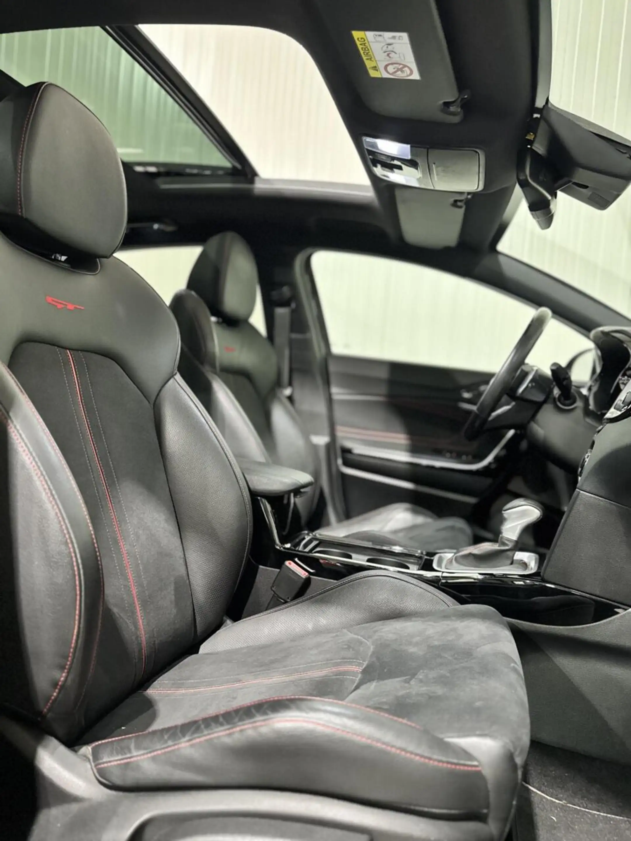 Kia ProCeed / pro_cee'd 1.6 GT|PANO|LANE ASSIST|ACC|KEYLESS|CARPLAY|JBL — photo 9