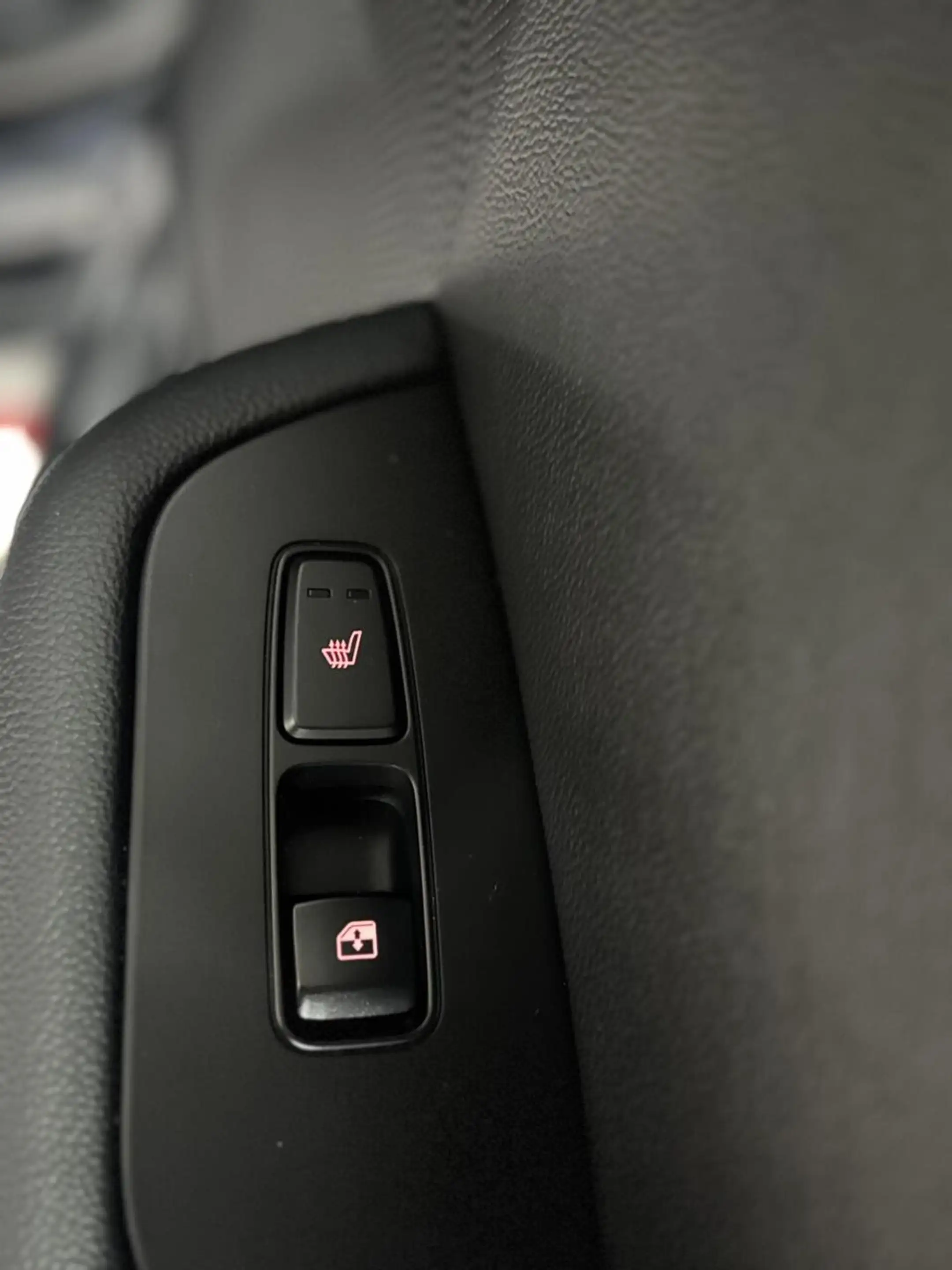 Kia ProCeed / pro_cee'd 1.6 GT|PANO|LANE ASSIST|ACC|KEYLESS|CARPLAY|JBL — photo 29