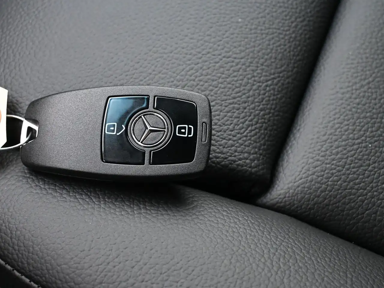 Mercedes-Benz eSprinter снимка Mercedes-Benz eSprinter