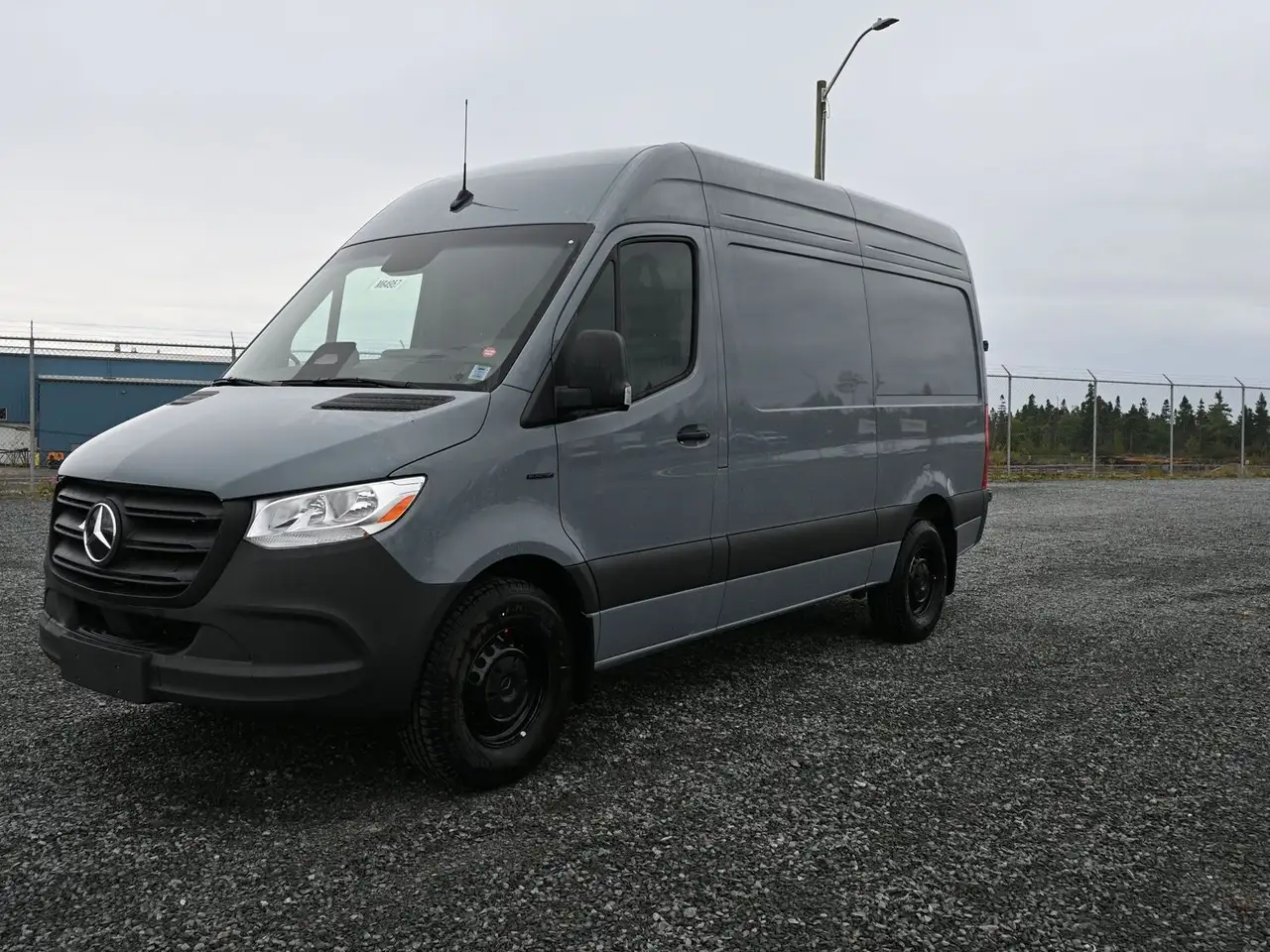 Mercedes-Benz eSprinter снимка Mercedes-Benz eSprinter