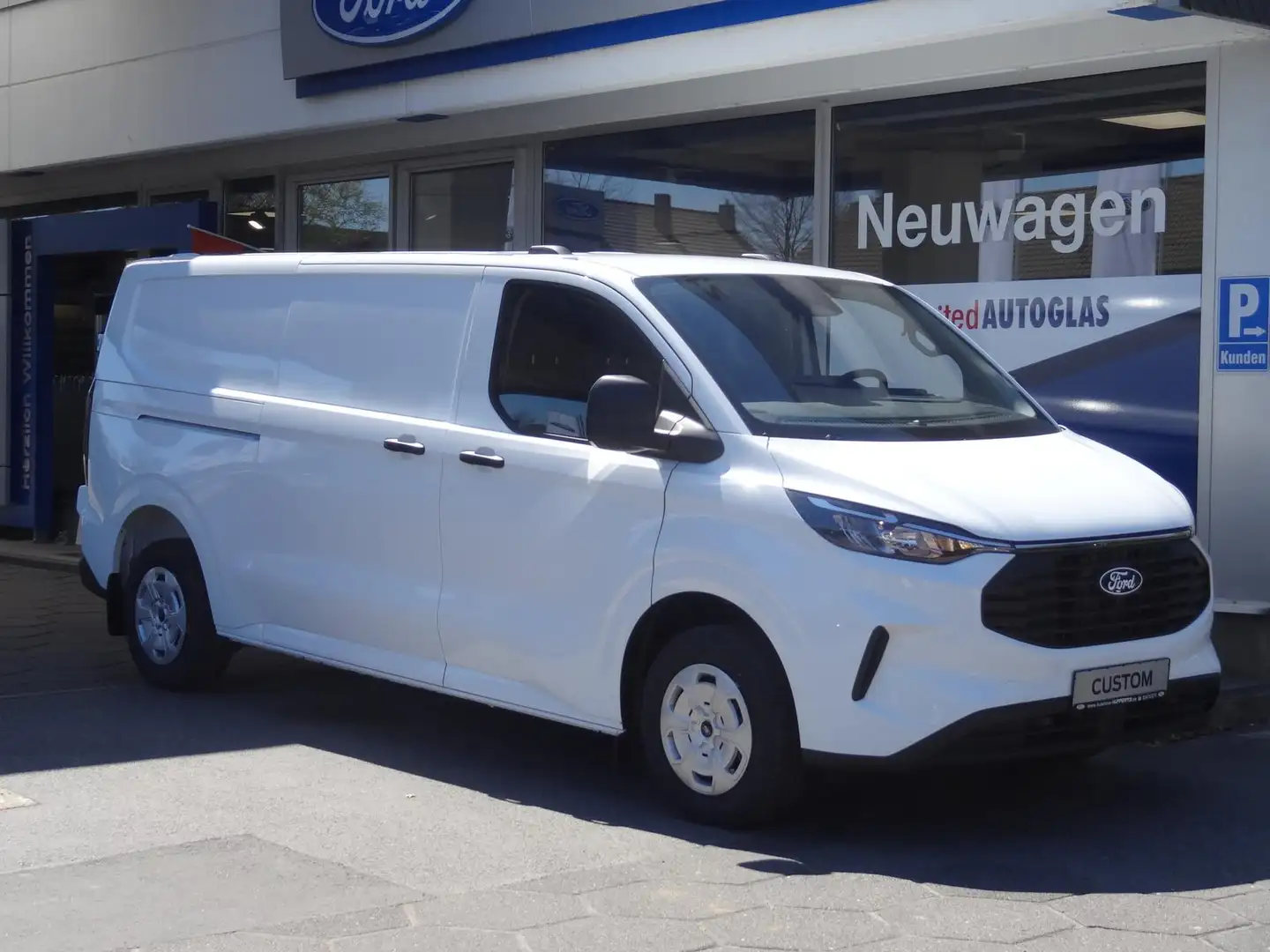 Ford Transit Custom 280 L2H1 Trend SHZ AHK RFK behWSS Blanc - 2