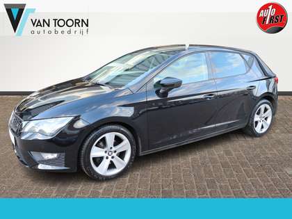 SEAT Leon 1.4 TSI FR Business, navigatie, trekhaak.