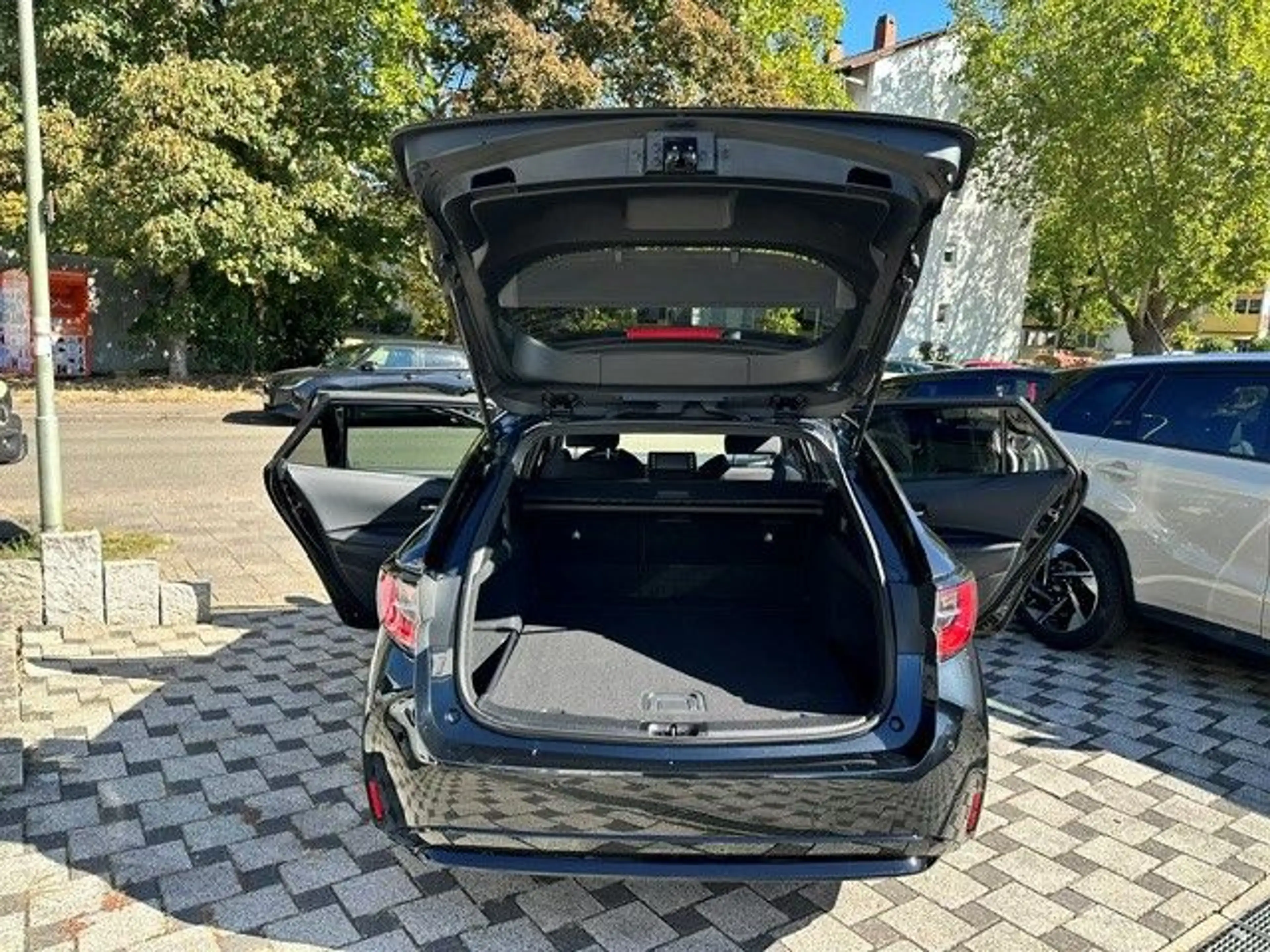 Suzuki Swace Comfort+ CVT HYBRID /SHZ/LED/DAB/KLIMA — photo 13