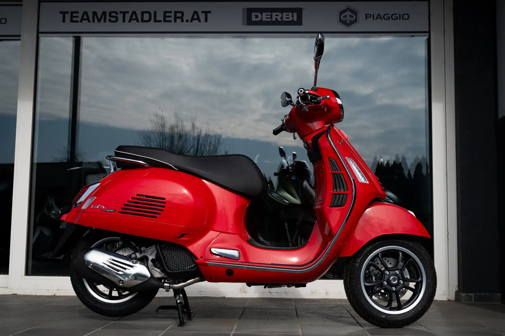Vespa GTS 125 S HPE ABS E5+ - 1