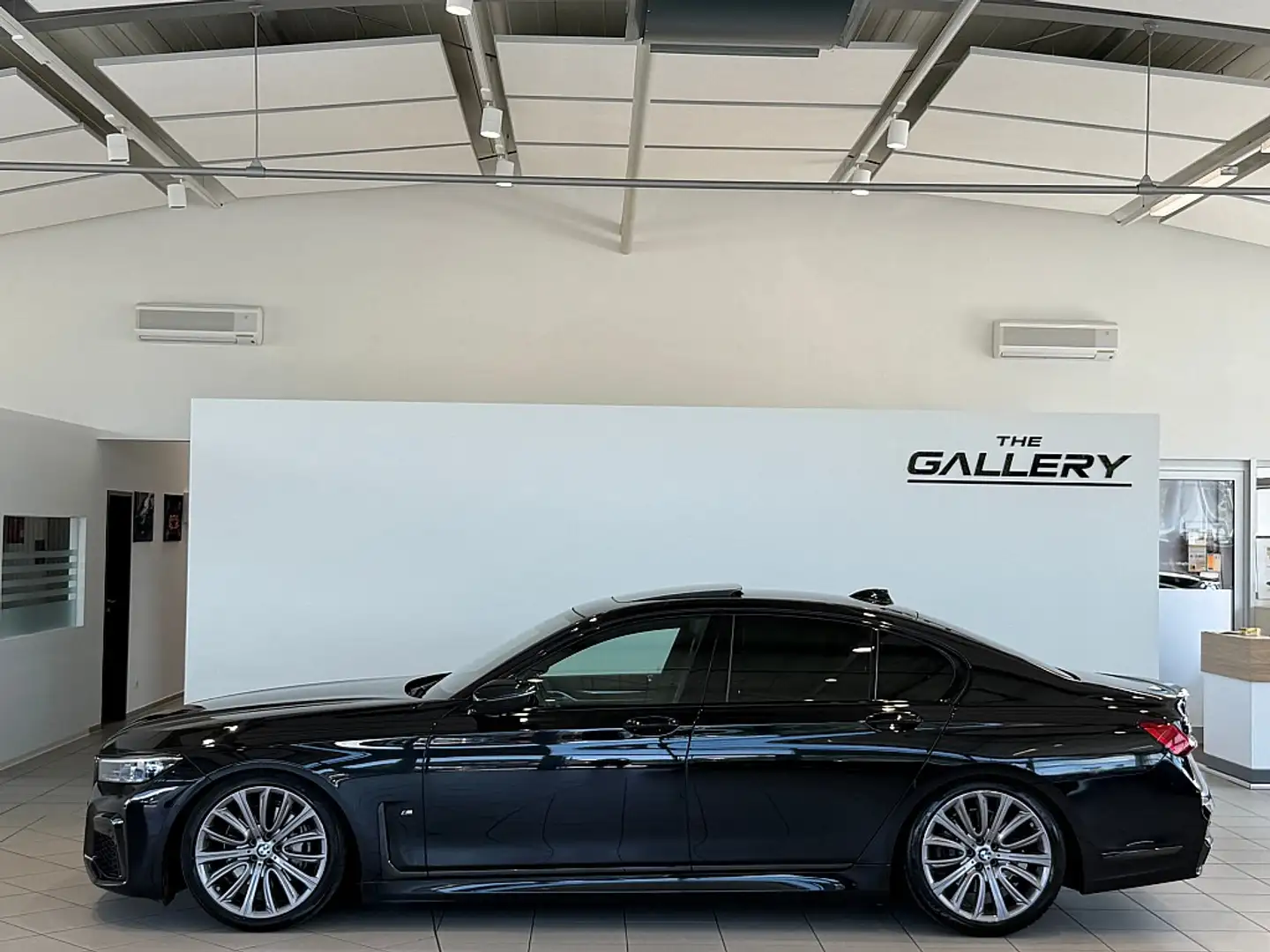 BMW 730 d xDrive Aut. *M-Sport*Spur*Totwinkel*Schiebeda... Negro - 1
