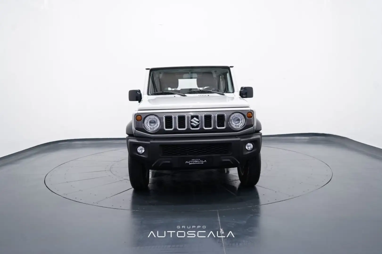 Suzuki Jimny 1.5 102cv 5 Porte 4 Posti A/T Cambio Automatico Grigio - 2