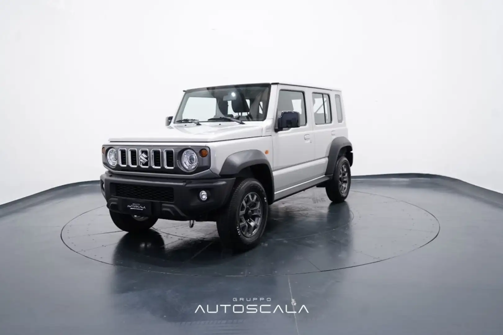 Suzuki Jimny 1.5 102cv 5 Porte 4 Posti A/T Cambio Automatico Grigio - 1