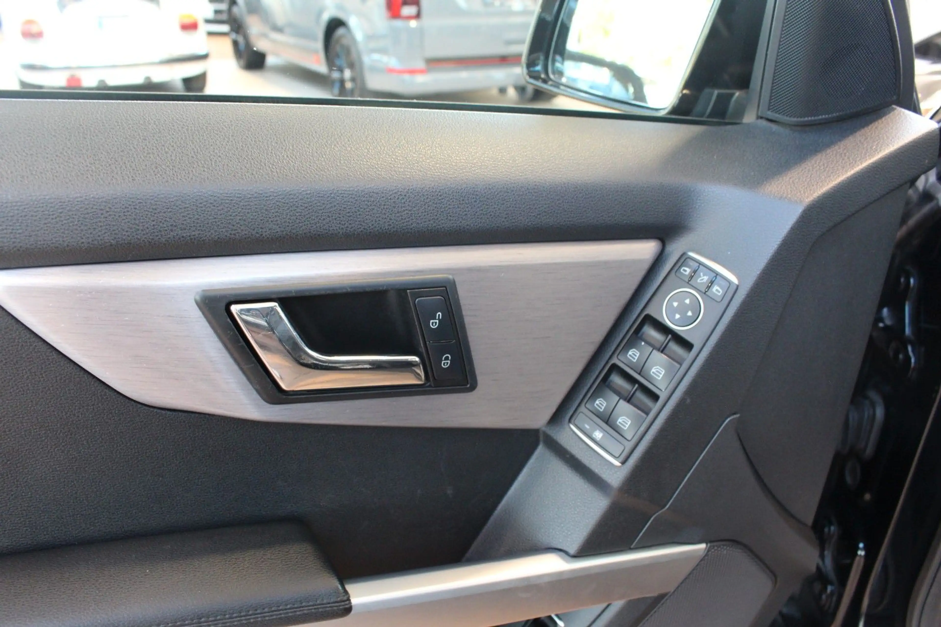 Mercedes-Benz GLK 220 CDI BlueEfficiency 4Matic+AHK+Pano+SHZ+ — photo 11
