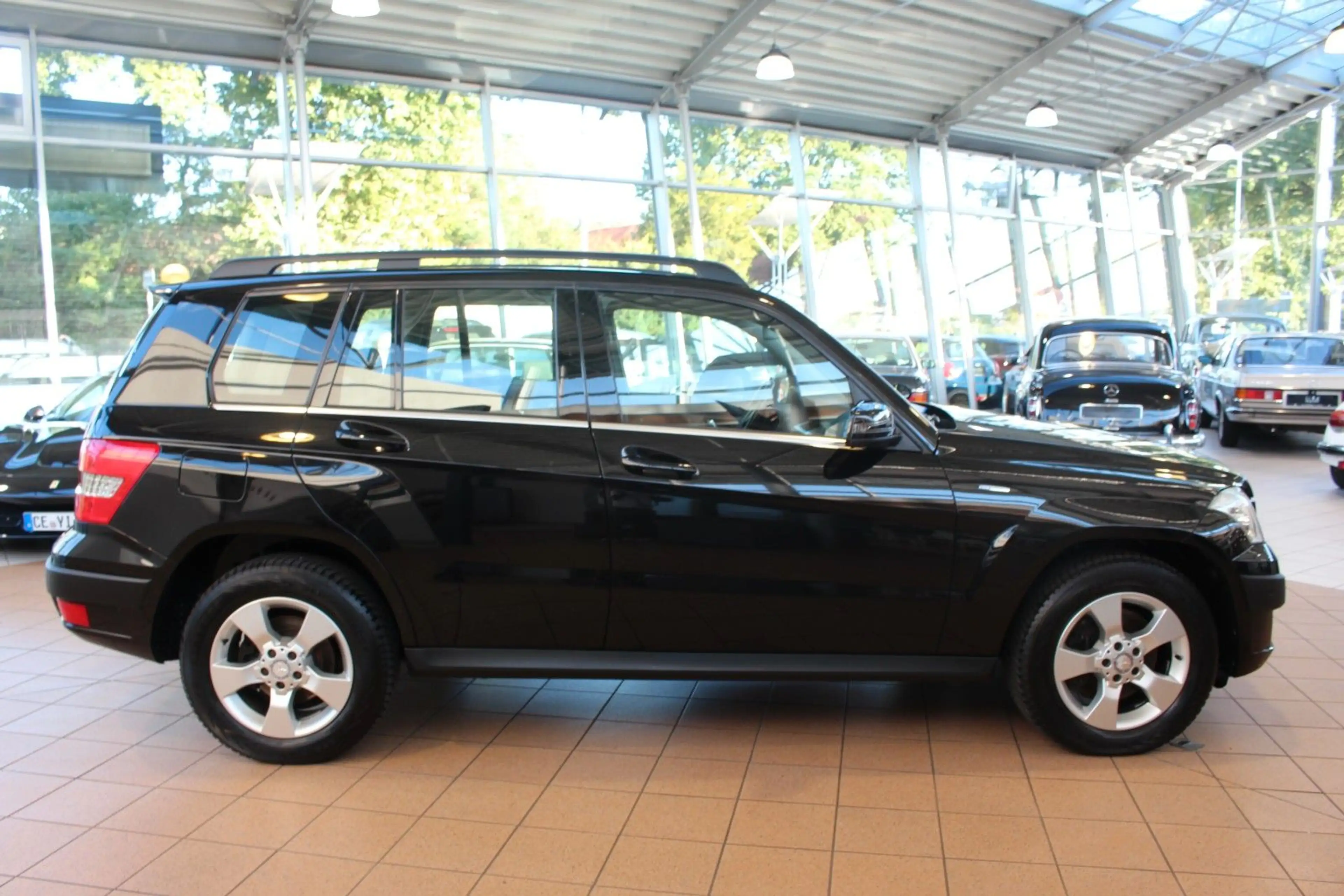 Mercedes-Benz GLK 220 CDI BlueEfficiency 4Matic+AHK+Pano+SHZ+ — photo 7