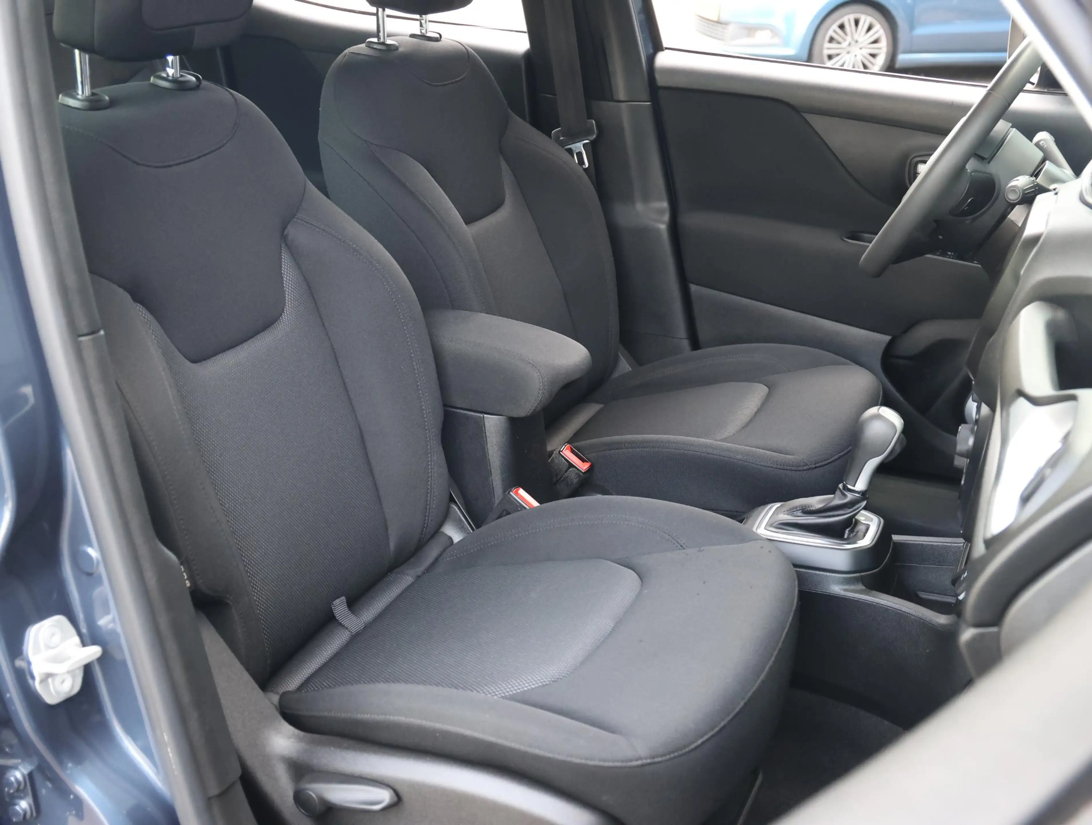 Jeep Renegade 150pk Longitude | 1ste eigenaar | Trekhaak | Clima — photo 9