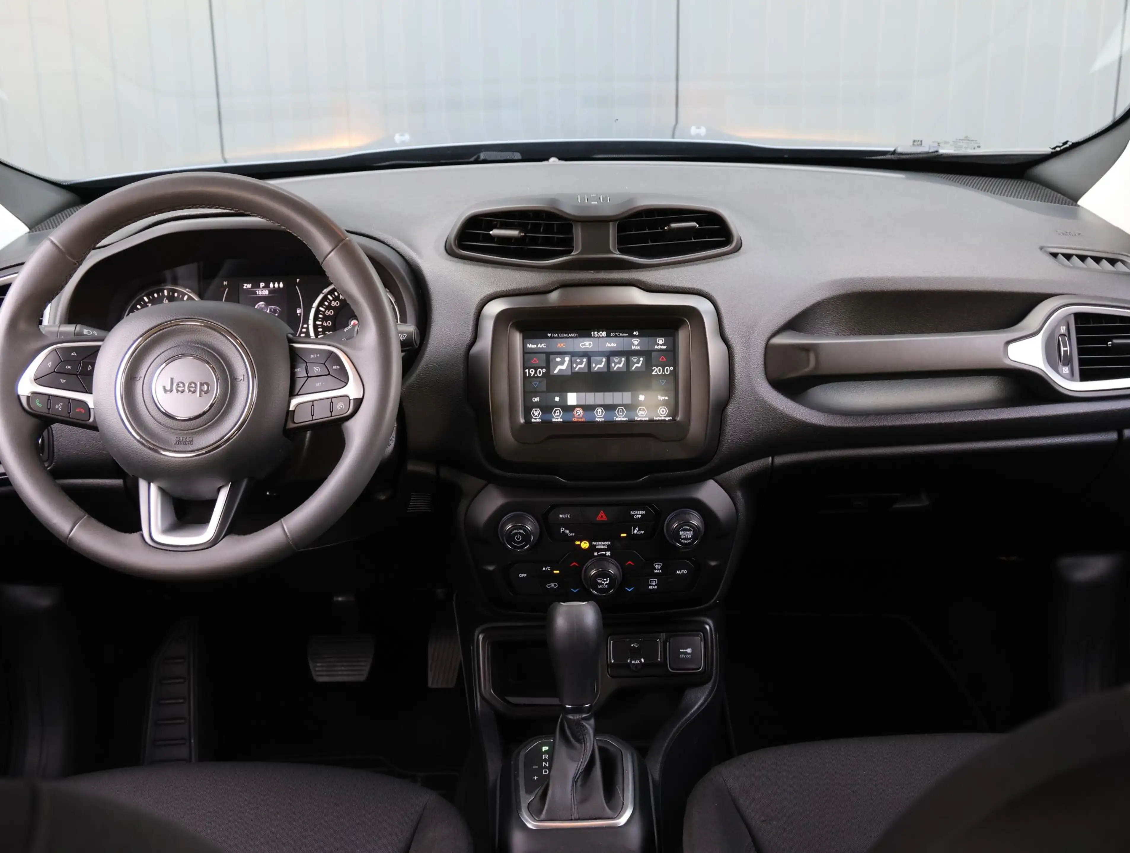 Jeep Renegade 150pk Longitude | 1ste eigenaar | Trekhaak | Clima — photo 12