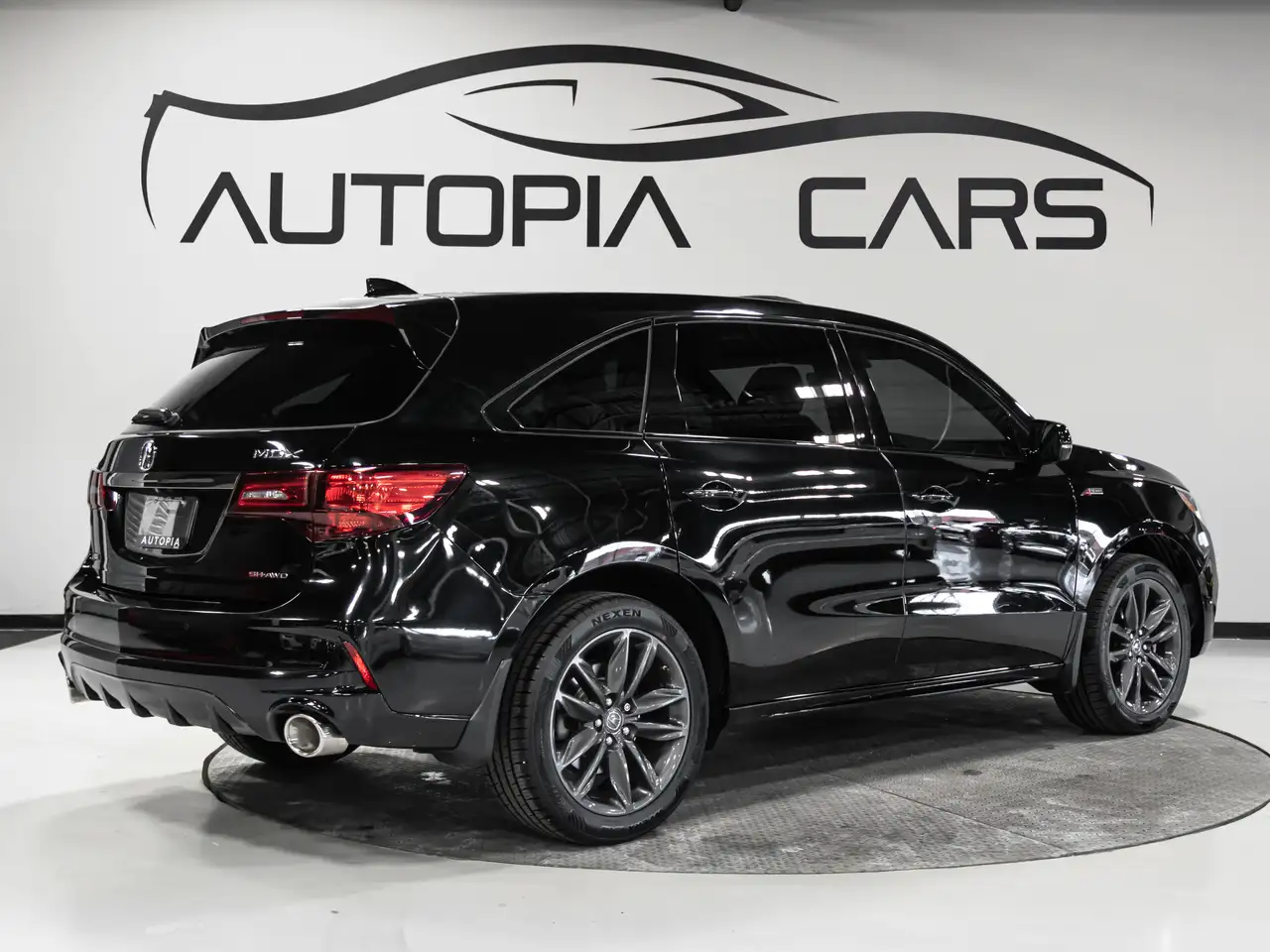 Acura MDX снимка Acura MDX