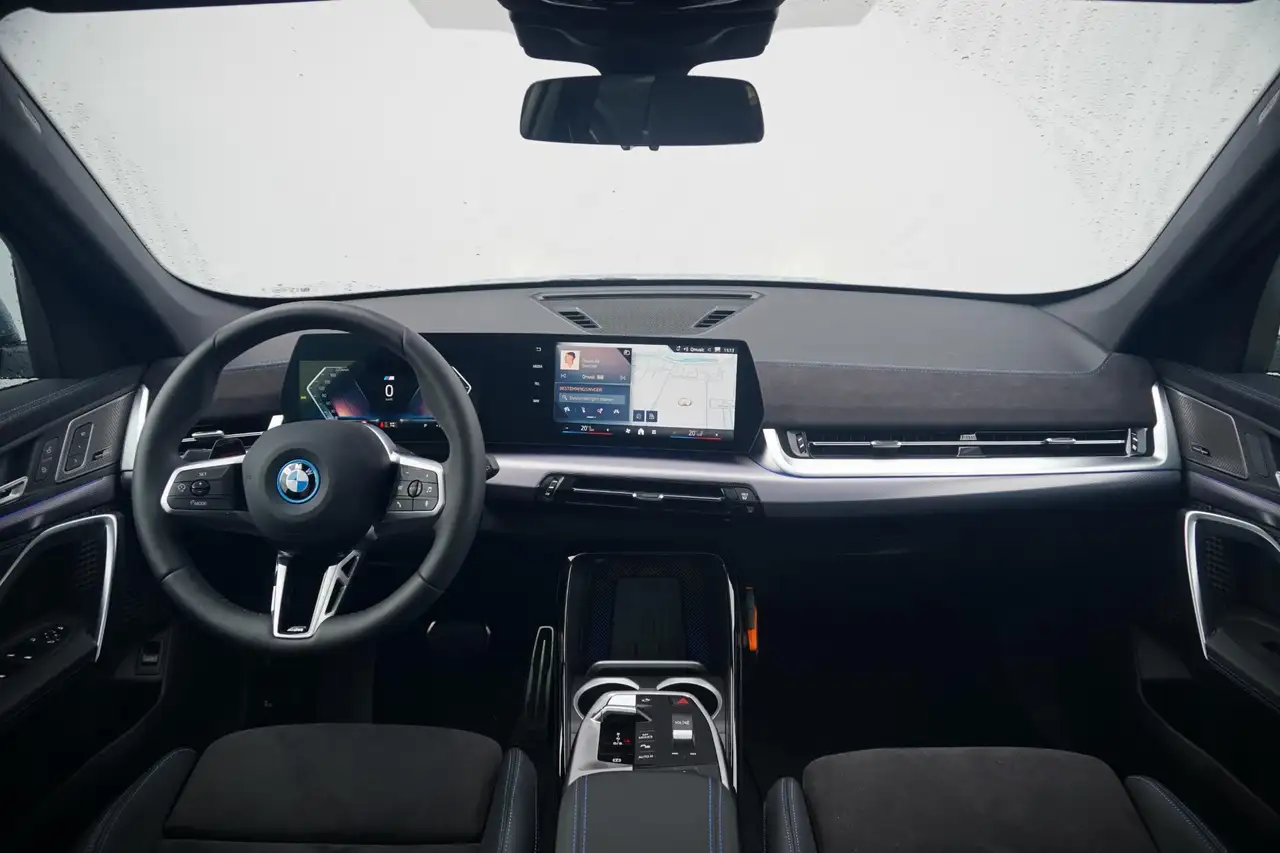 BMW iX1 2026