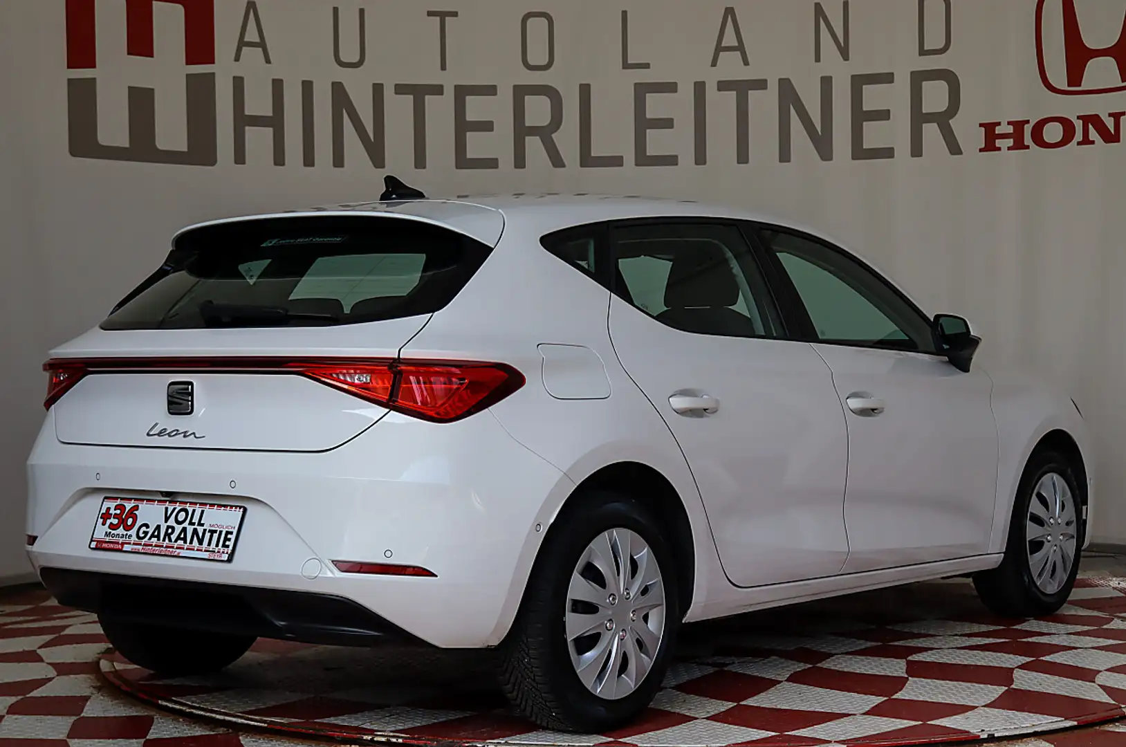 SEAT Leon TSI Style / NAVI / LED / WINTER-PAKET Weiß - 2