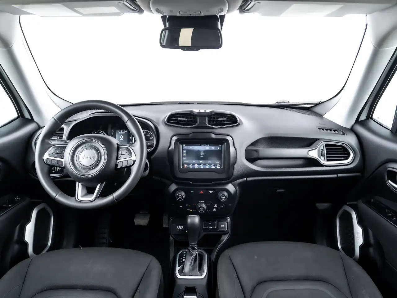 Jeep Renegade снимка Jeep Renegade
