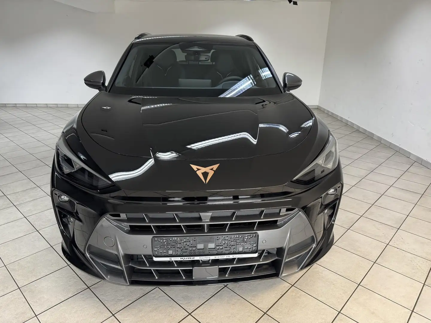 CUPRA Terramar 1.5 eTSI 110 kW DSG, AHK, HuD, el. Klappe, Navi... Schwarz - 2