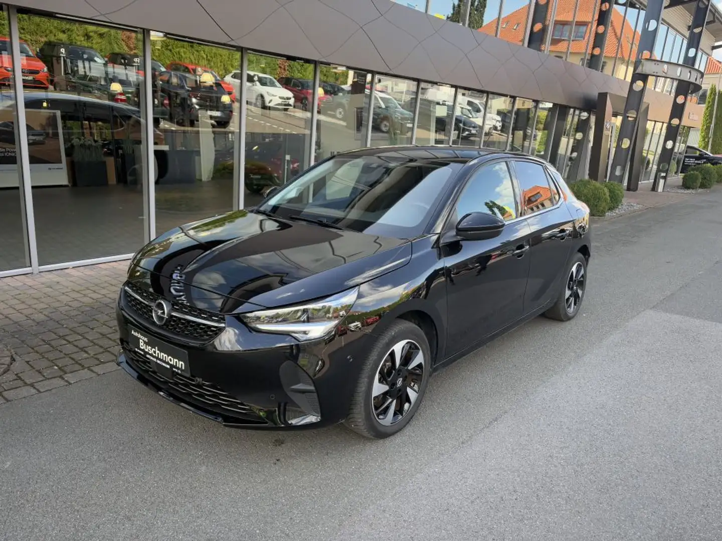 Opel Corsa-e Elegance Schwarz - 1