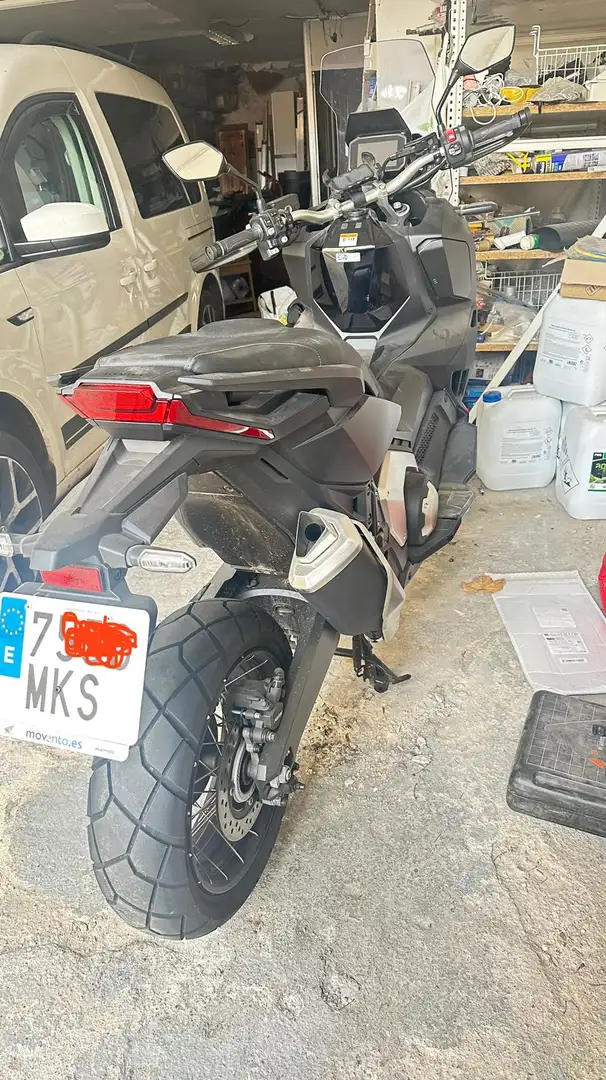 Honda X-ADV 750 Negro - 2