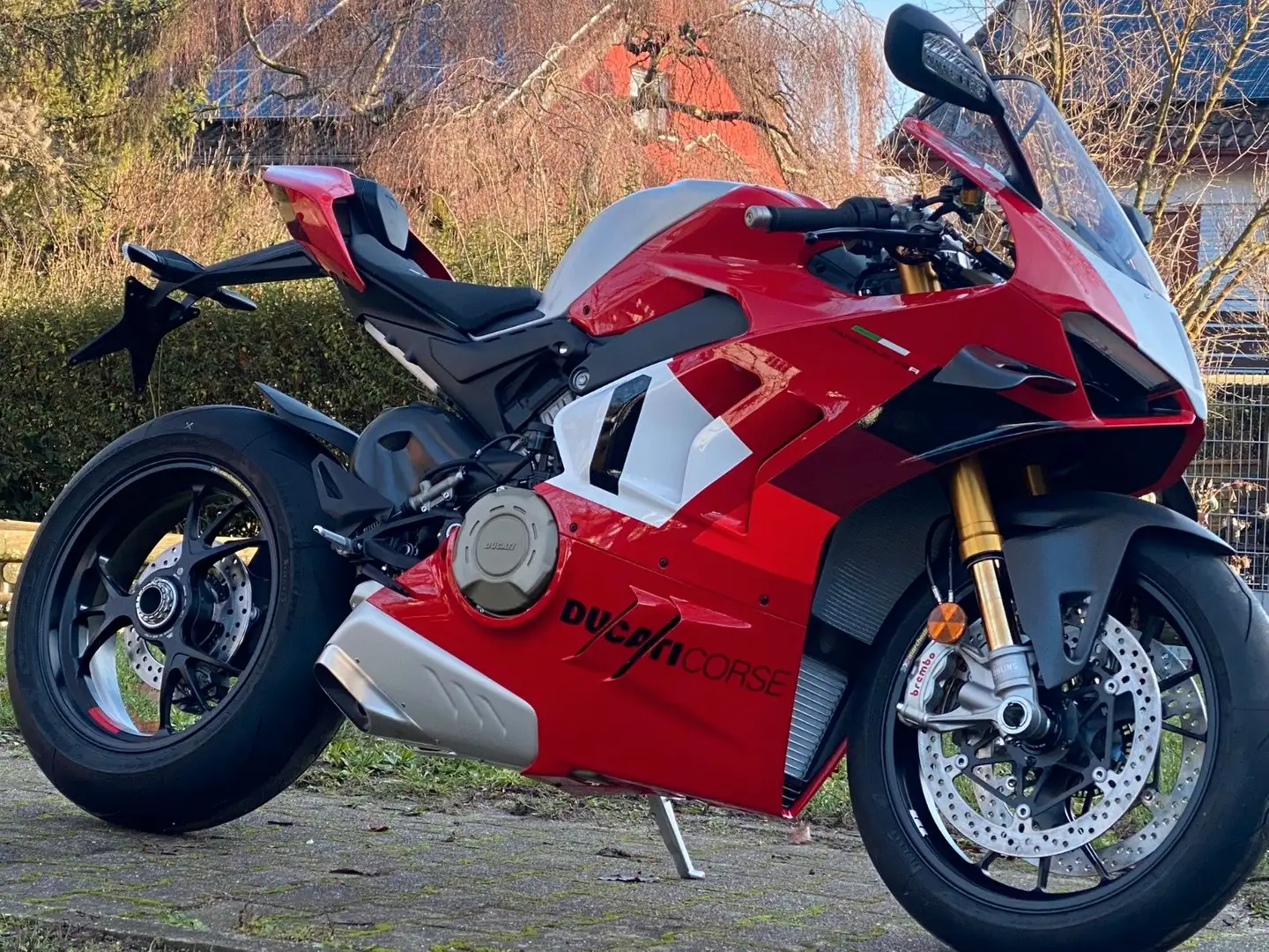 Ducati Panigale V4 R 2024  sofort startklar Rot - 1