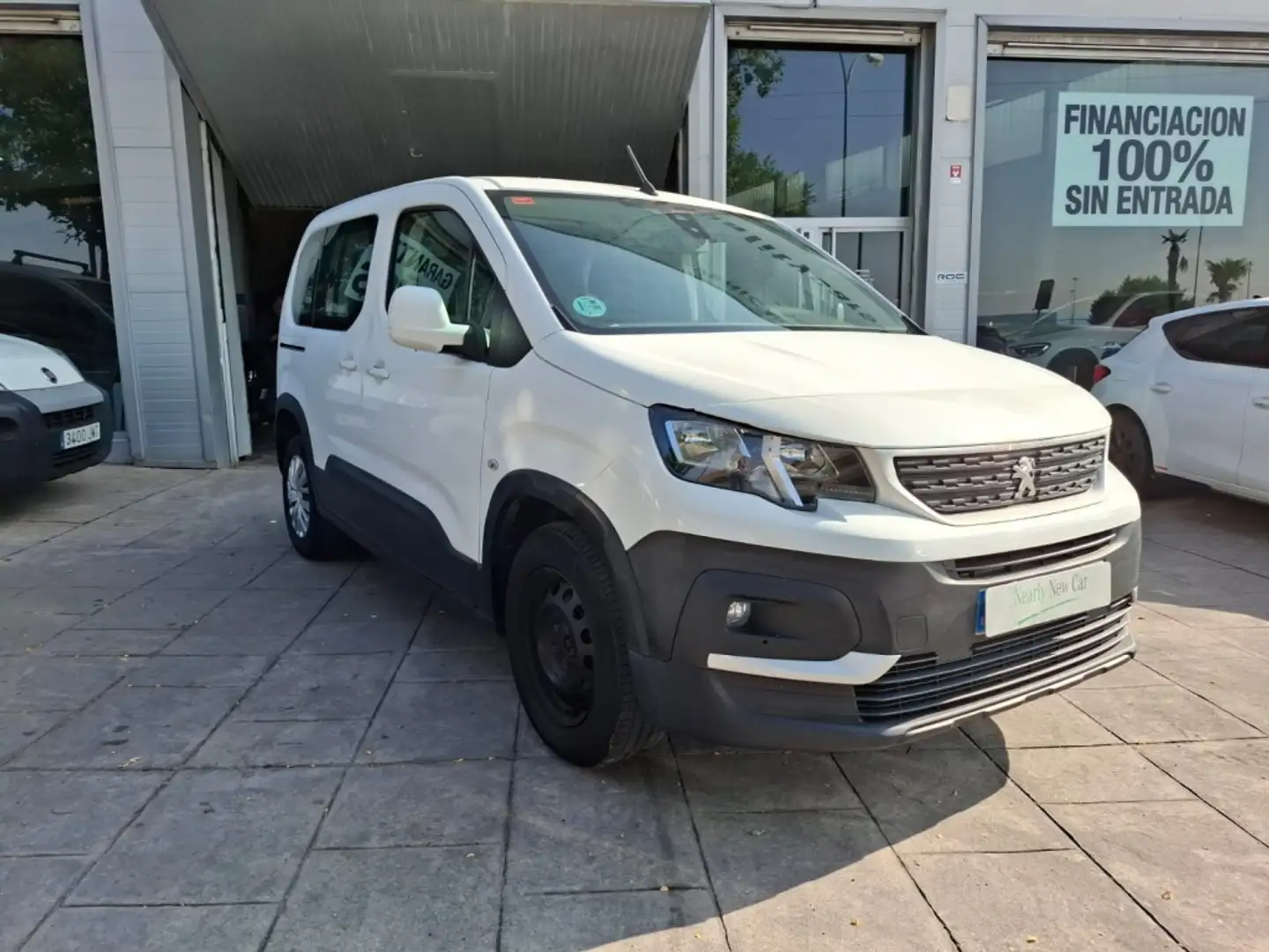 Peugeot Rifter 1.5BlueHDi S&S Long Active Pack 100 Blanco - 1