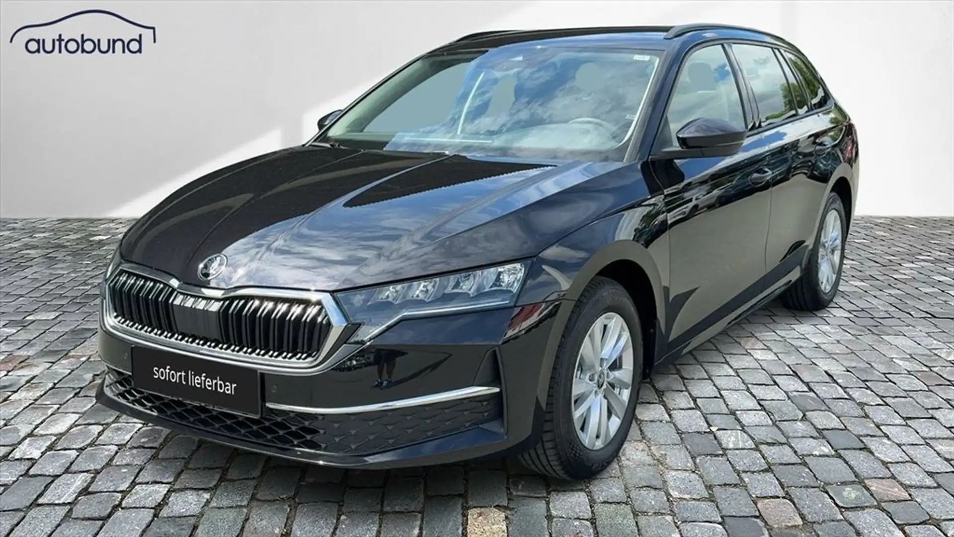 Skoda Octavia IV Combi 2,0 TDI DSG Selection SHZ App Schwarz - 1