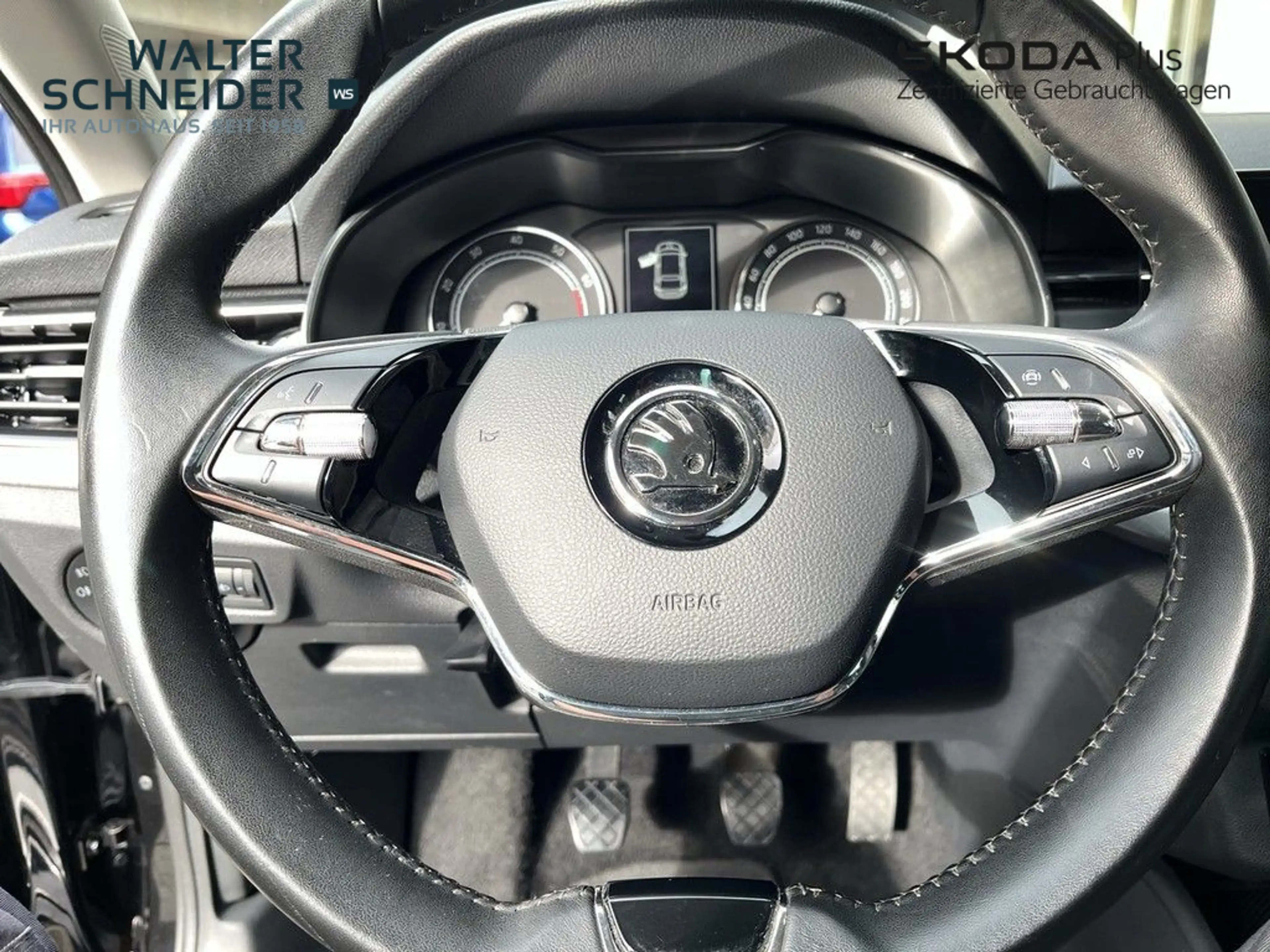 Skoda Scala 1.0 TSI Tour LED Sitzheizung — photo 20
