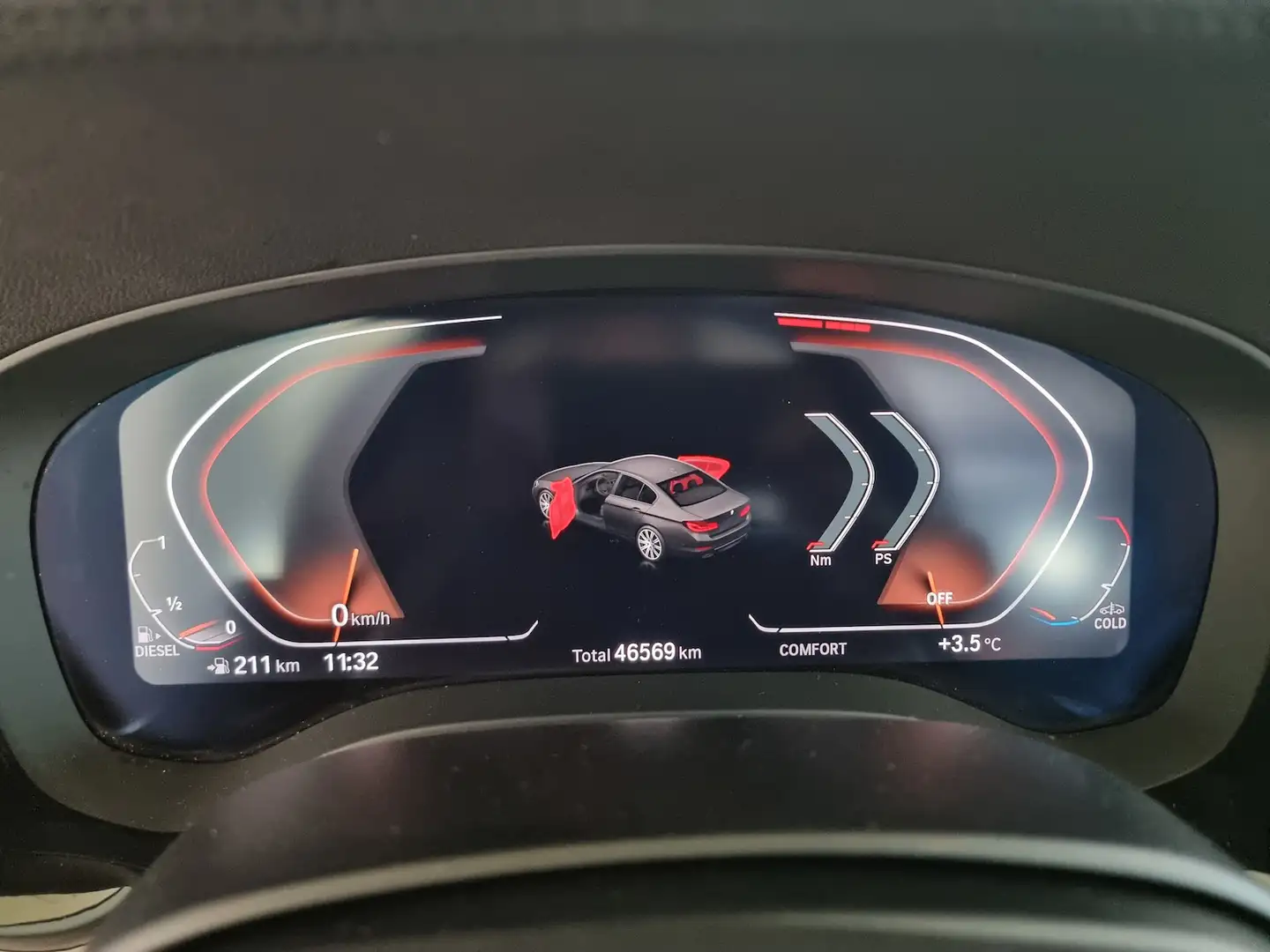 BMW 520 520d Luxury Line LED ACC SHZ Navi Klima Leder Bleu - 2