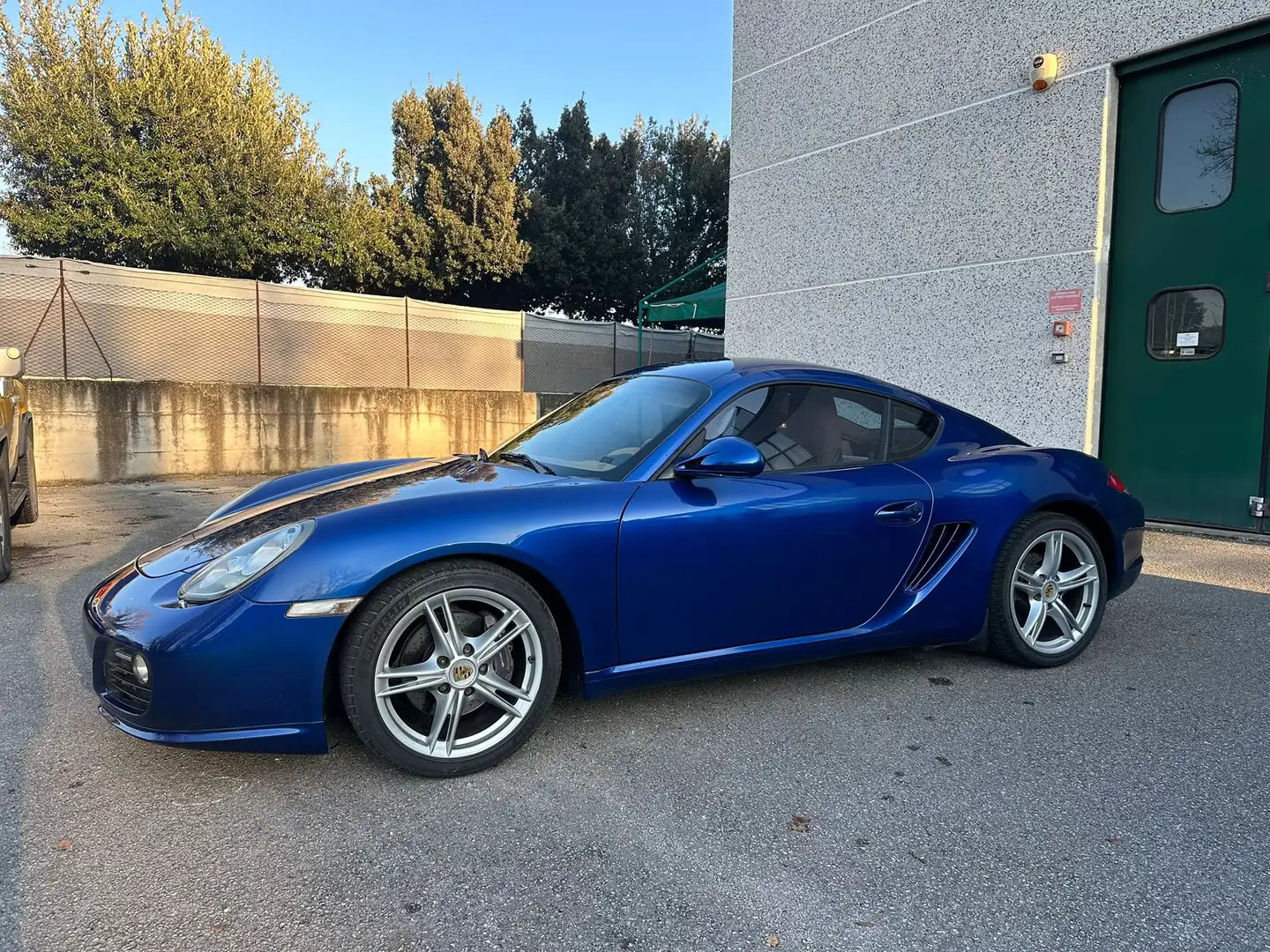 Porsche Cayman 2.9 Blue - 2