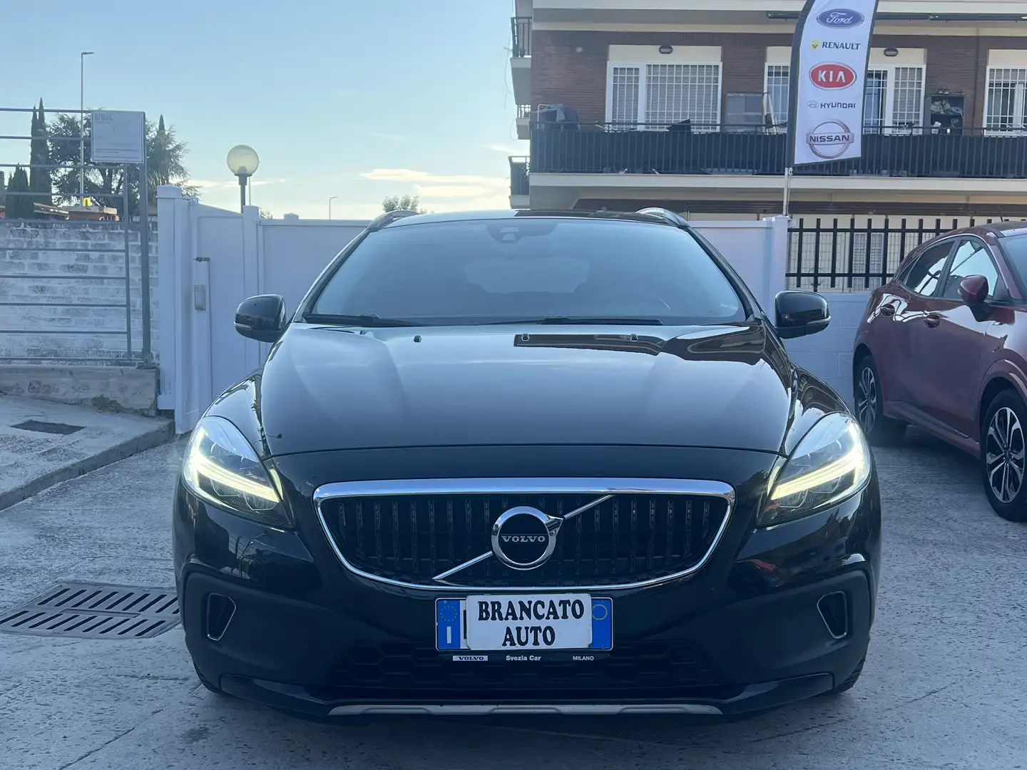 Volvo V40 Cross Country 2.0 d2 Business Plus my19 Noir - 2