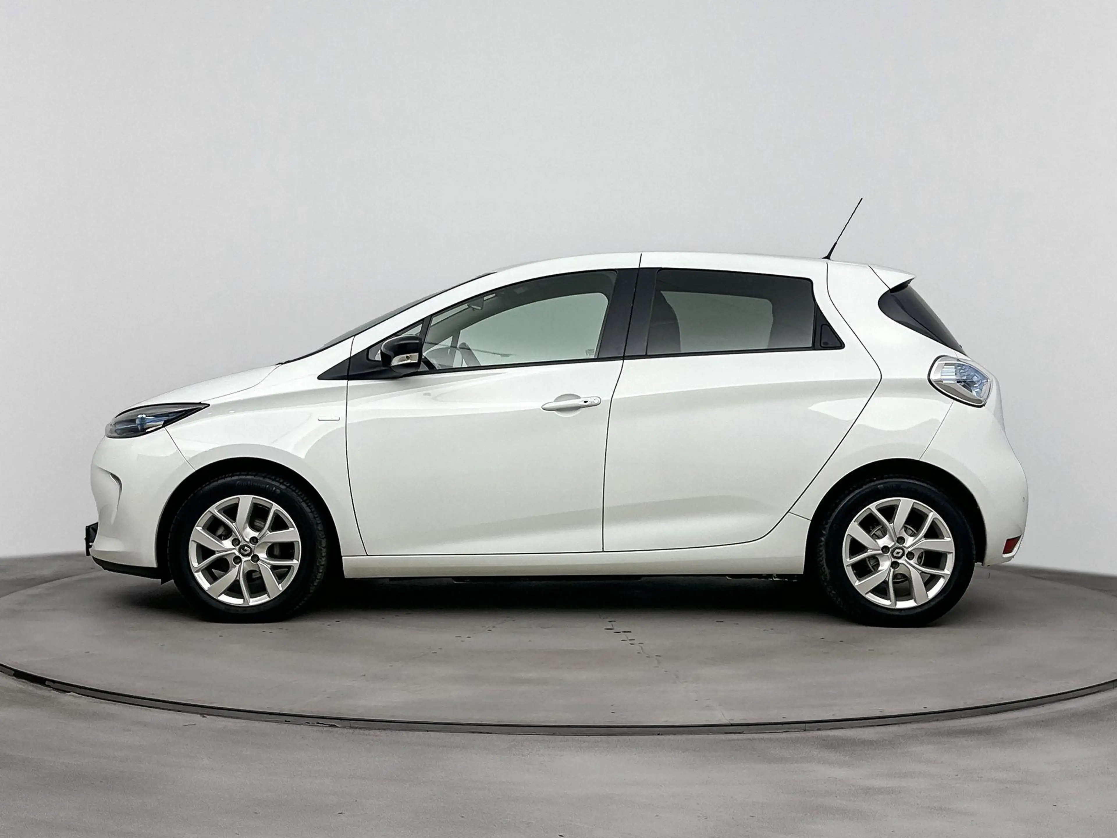 Renault ZOE R110 Limited 41 kWh (ex Accu) 109PK | BOSE Audio | — photo 2