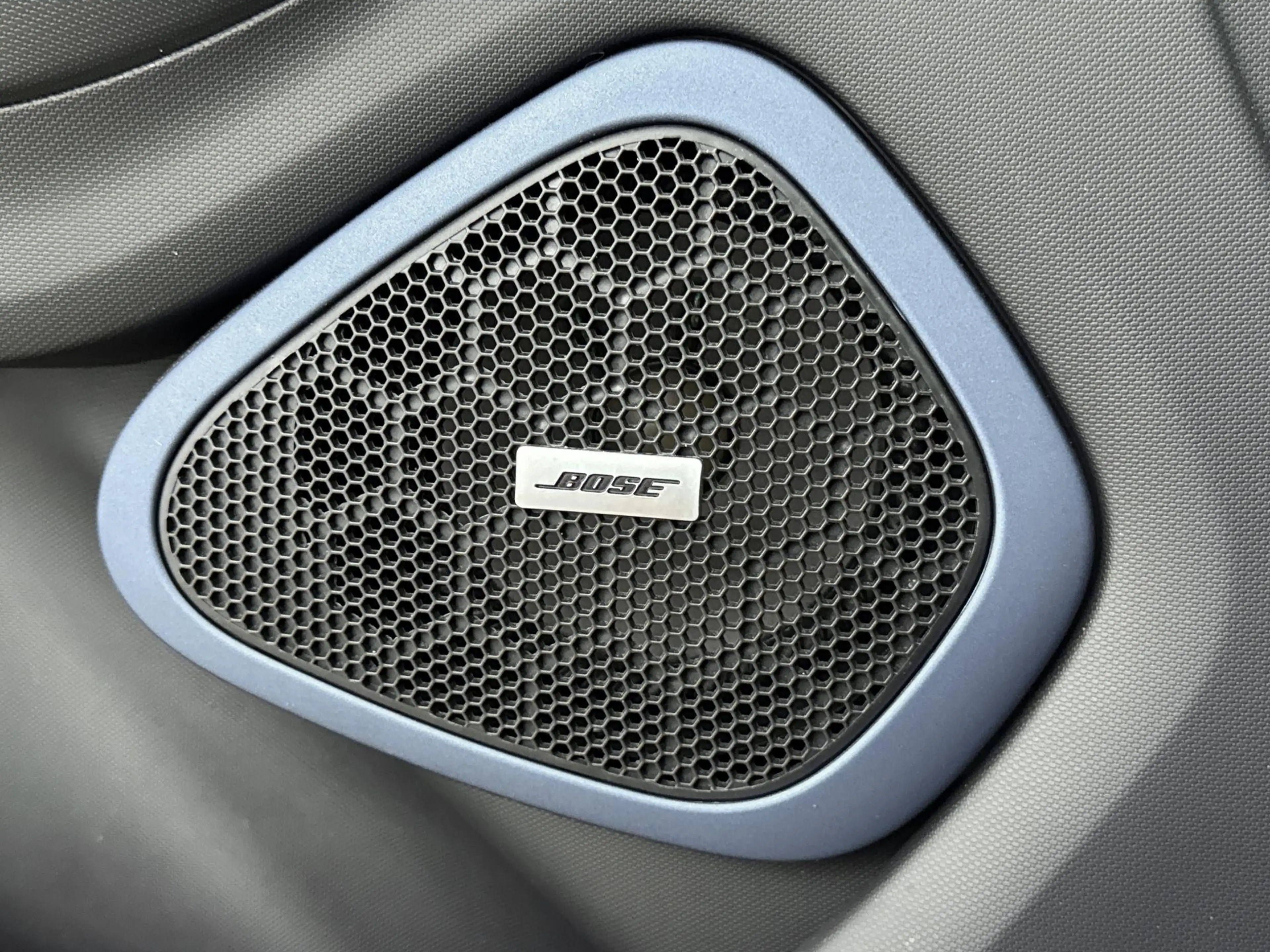 Renault ZOE R110 Limited 41 kWh (ex Accu) 109PK | BOSE Audio | — photo 11