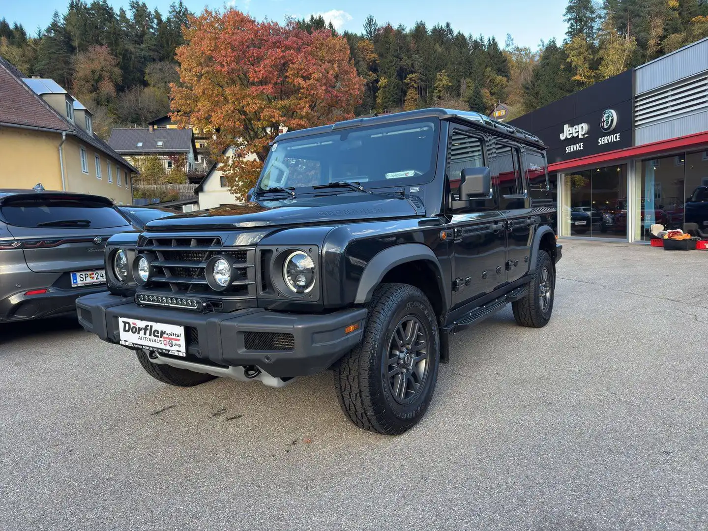 Ineos Grenadier Grenadier Utility Wagon 3.0 Bi-TurboD AWD 5-sitzig Aut. Utility Wagon Schwarz - 2