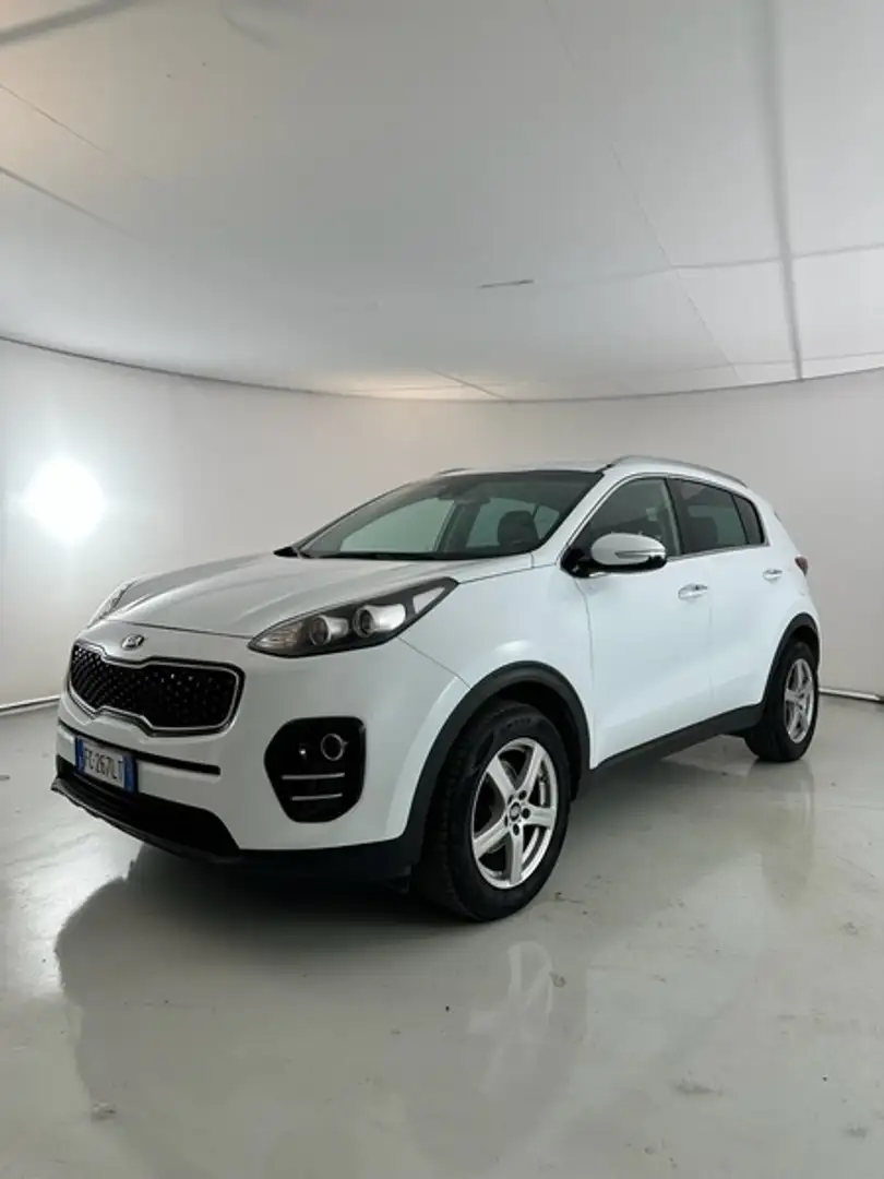 Kia Sportage 1.7 CRDi Class Style Pack Blanc - 1