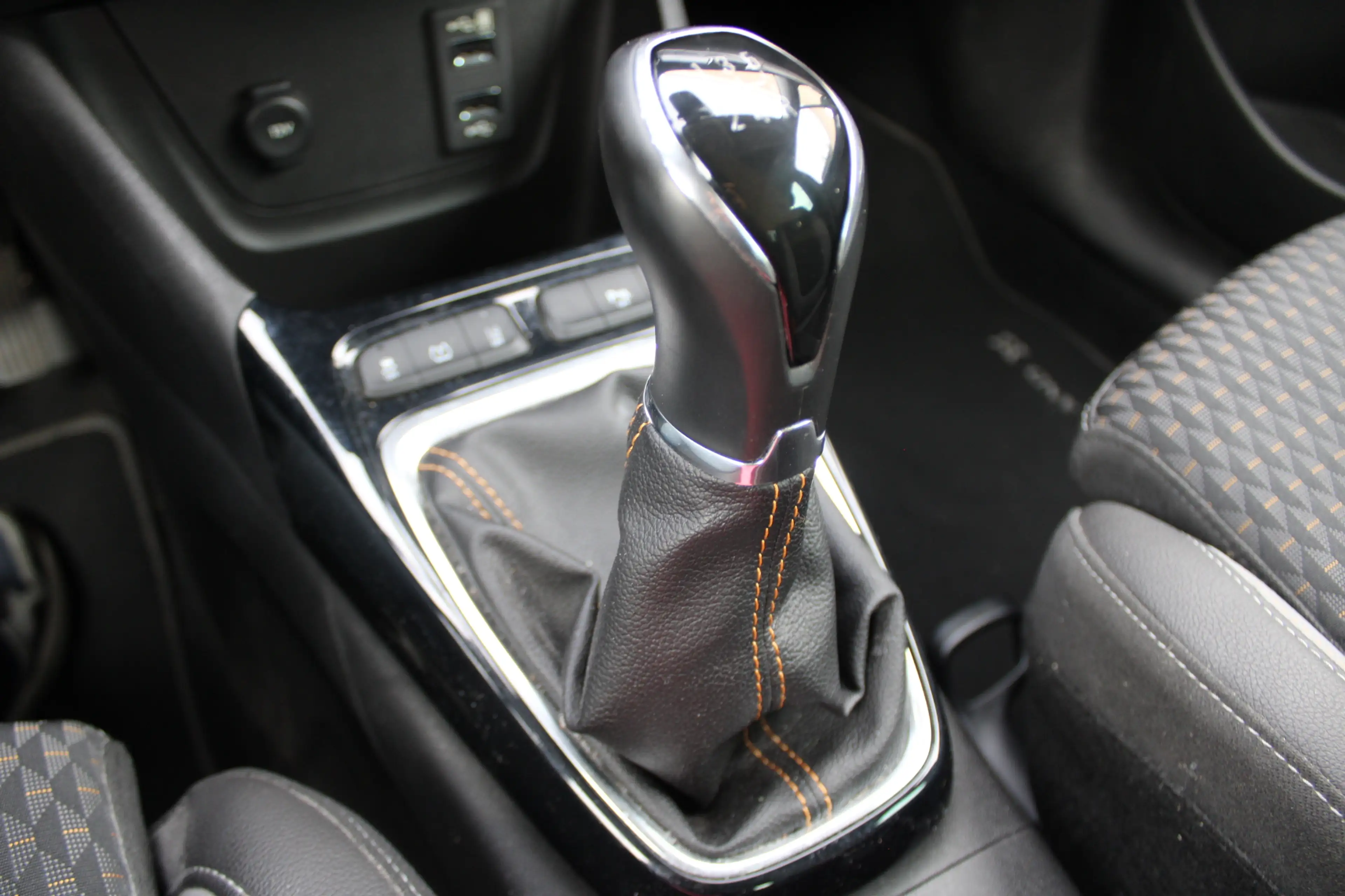 Opel Crossland X 1.2 Innovation | Winterpack | Trekhaak | Navigatie — photo 32
