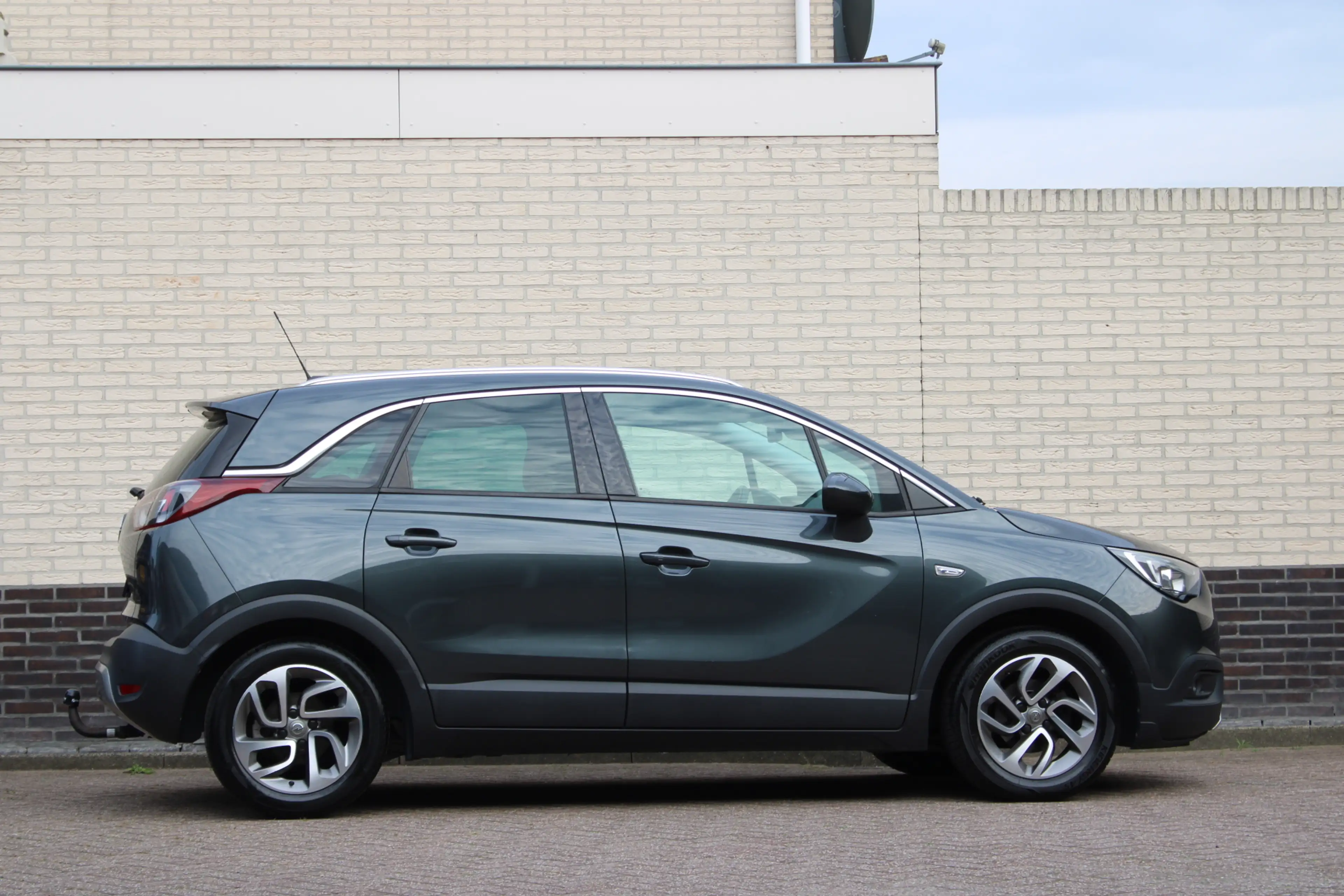 Opel Crossland X 1.2 Innovation | Winterpack | Trekhaak | Navigatie — photo 2