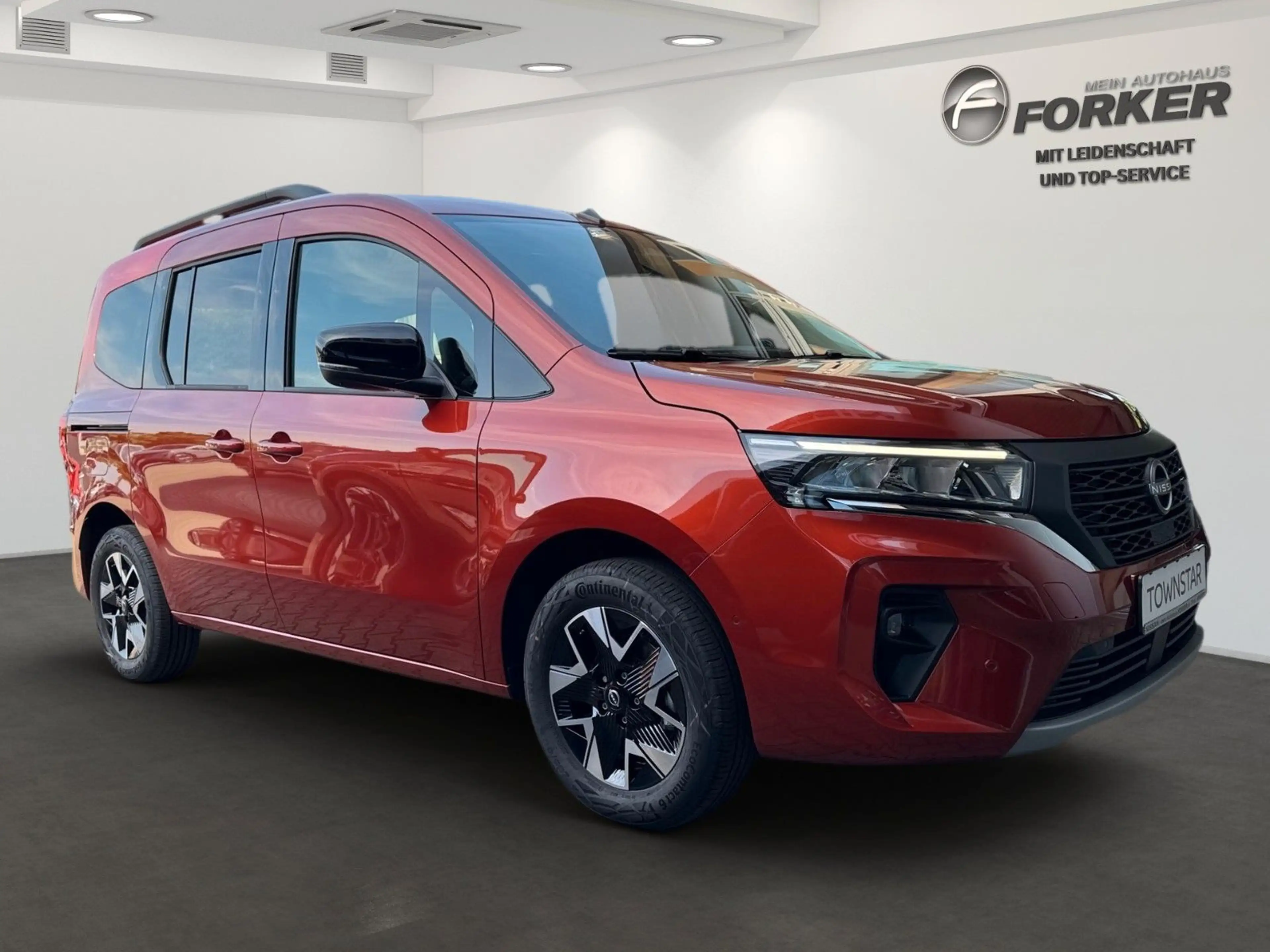 Nissan Townstar Kombi L1 Tekna Navi SH LED — photo 2
