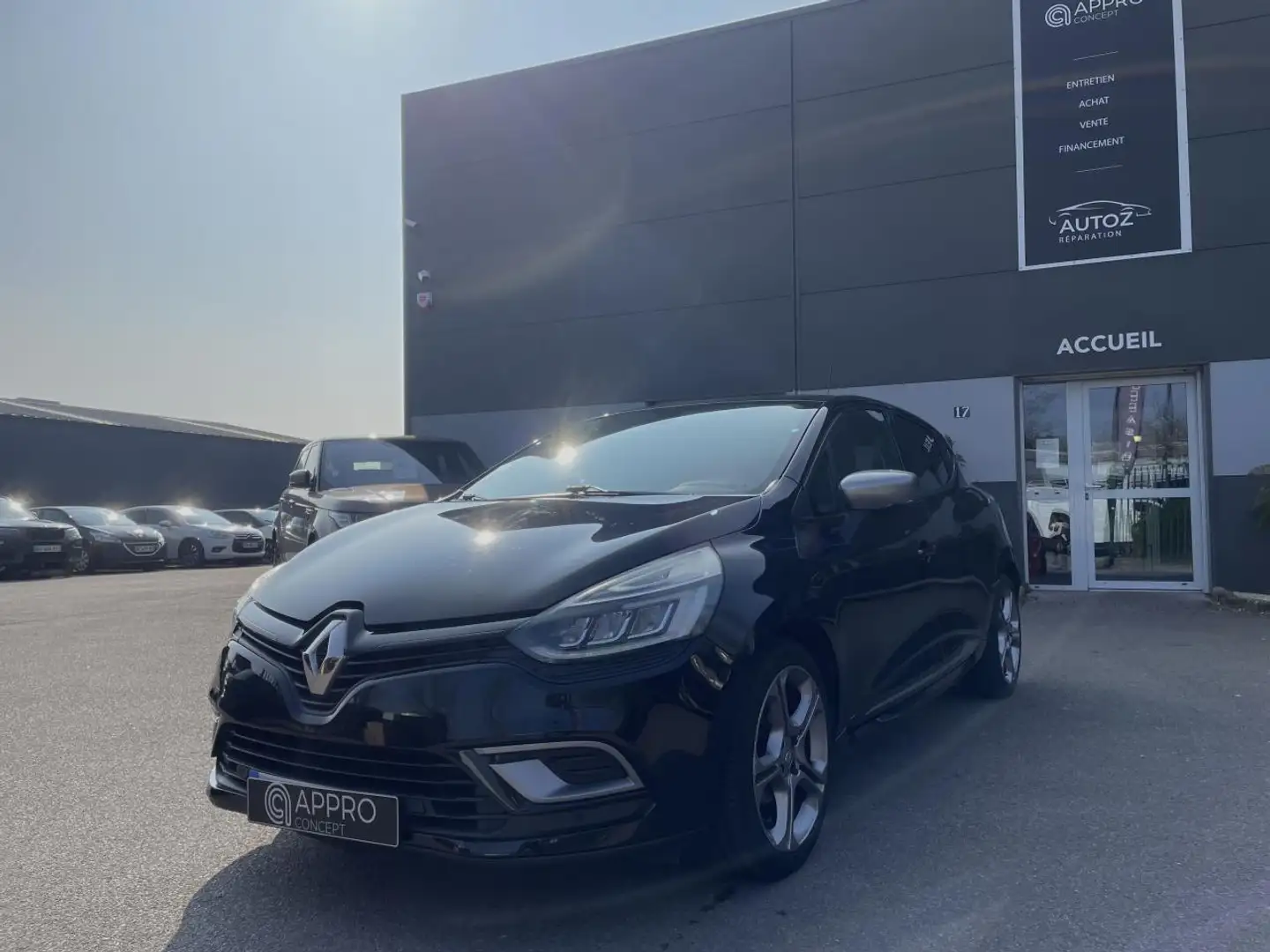 Renault Clio Clio 1.2 Energy TCe - 120 - BV EDC  IV BERLINE GT  Noir - 1