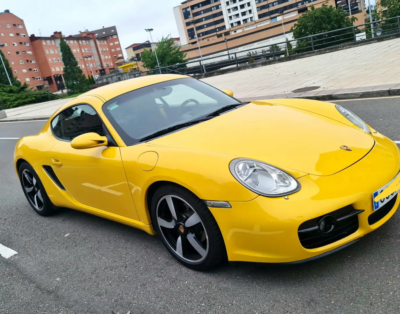 Porsche Cayman Cayman Amarillo - 2