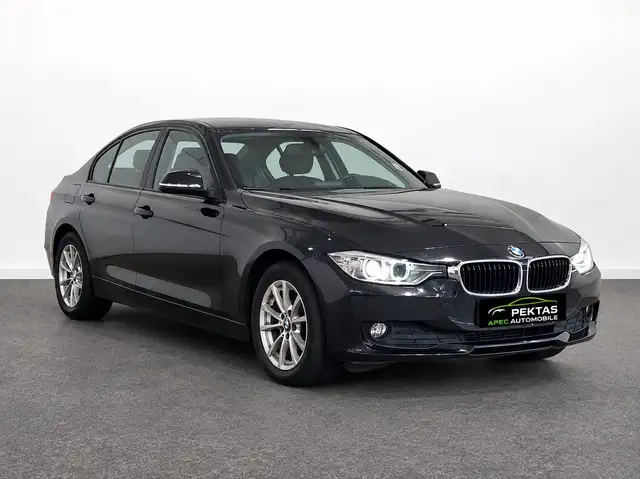 BMW 318 3 Limousine 318 d xDrive-TÜV SERVICE NEU