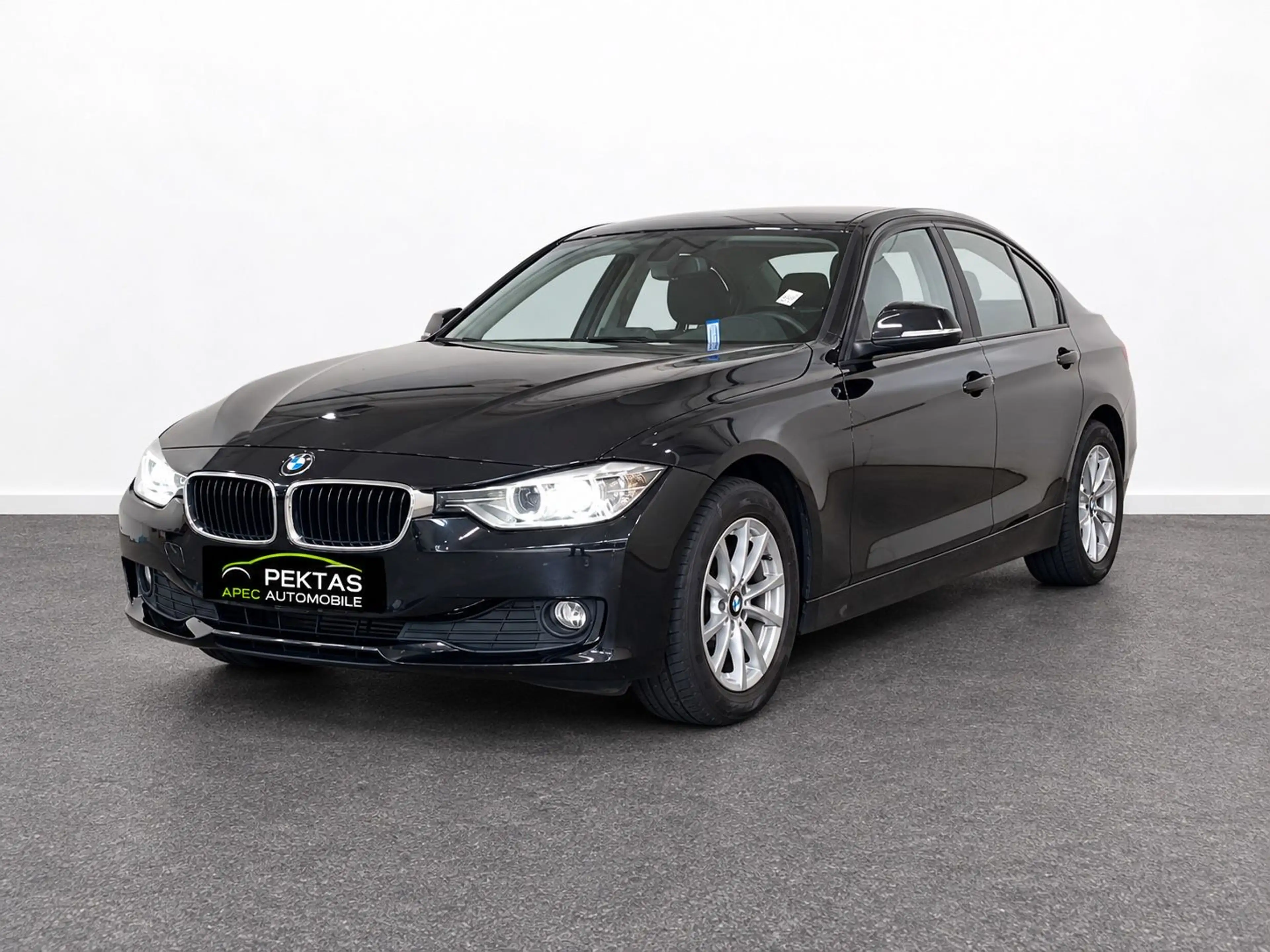 BMW 318 3 Limousine 318 d xDrive-TÜV SERVICE NEU — photo 2
