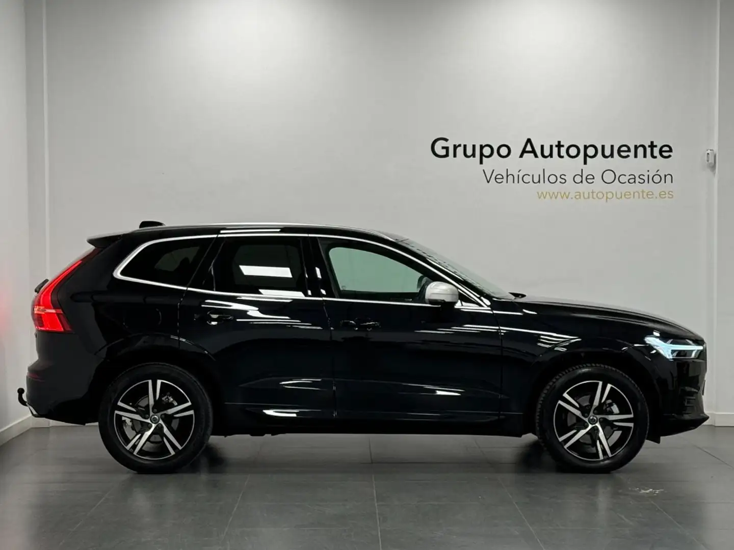 Volvo XC60 XC-60 R DESIGN Negro - 2