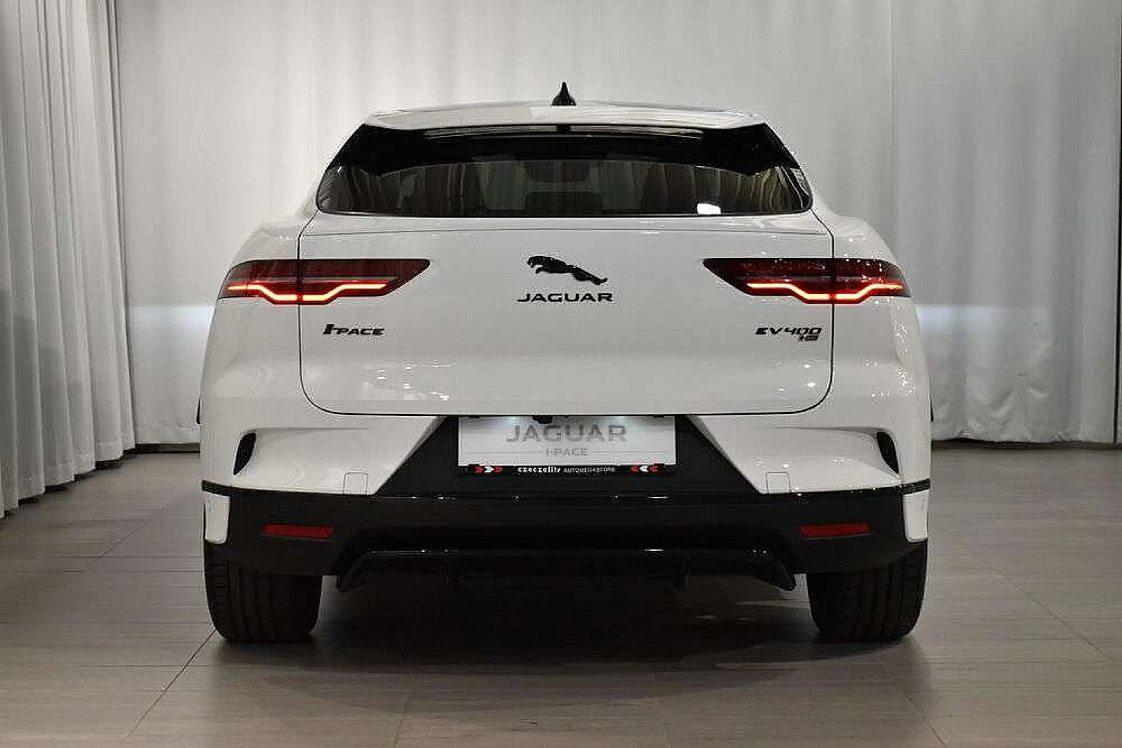 Jaguar I-Pace HSE EV400 90kWh AWD — photo 7