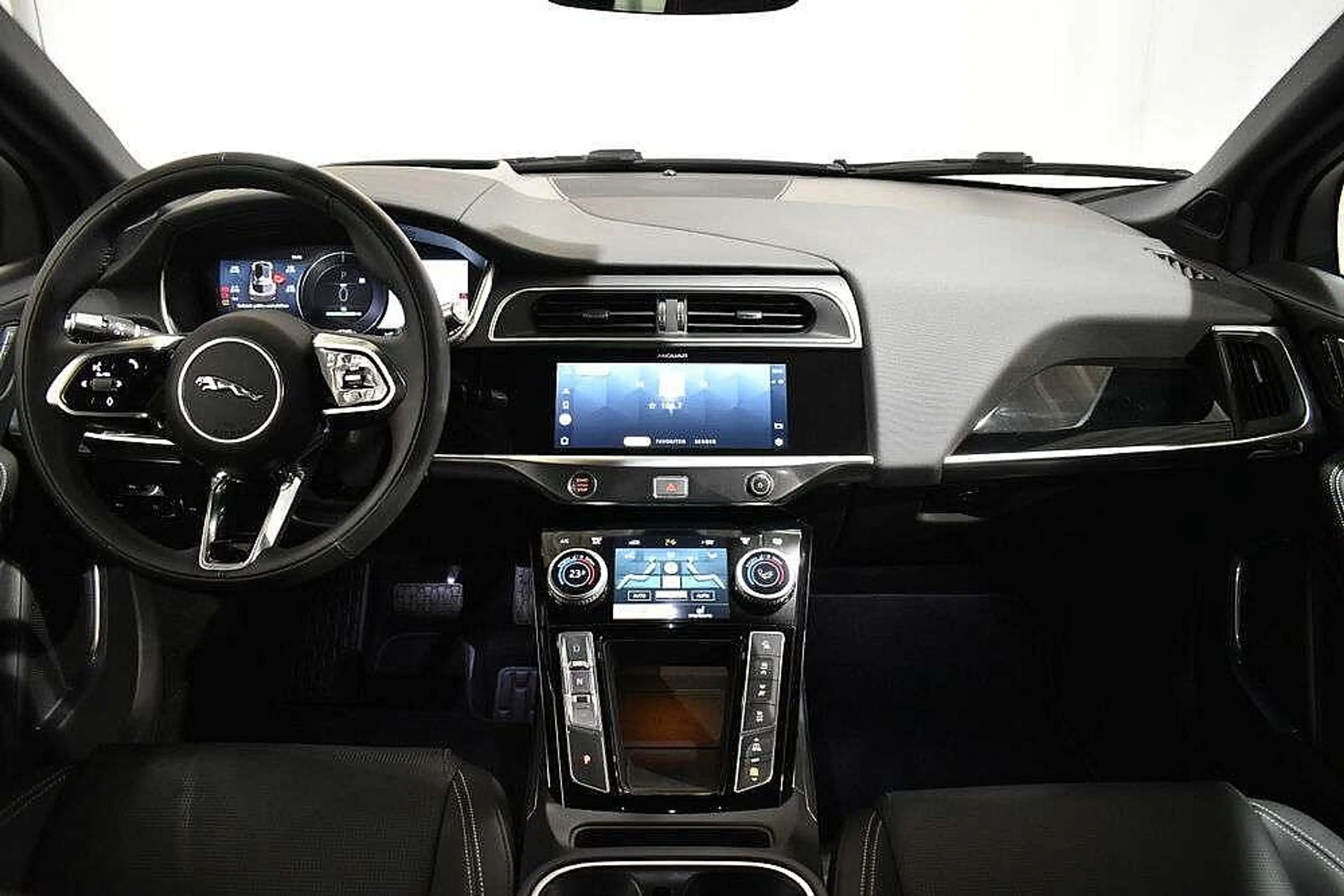 Jaguar I-Pace HSE EV400 90kWh AWD — photo 4