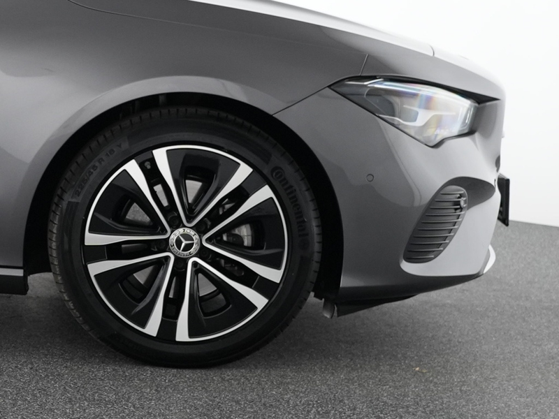 Mercedes-Benz CLA 180 Coupé Progressive Advanced+ LED Winter Kamera — photo 6
