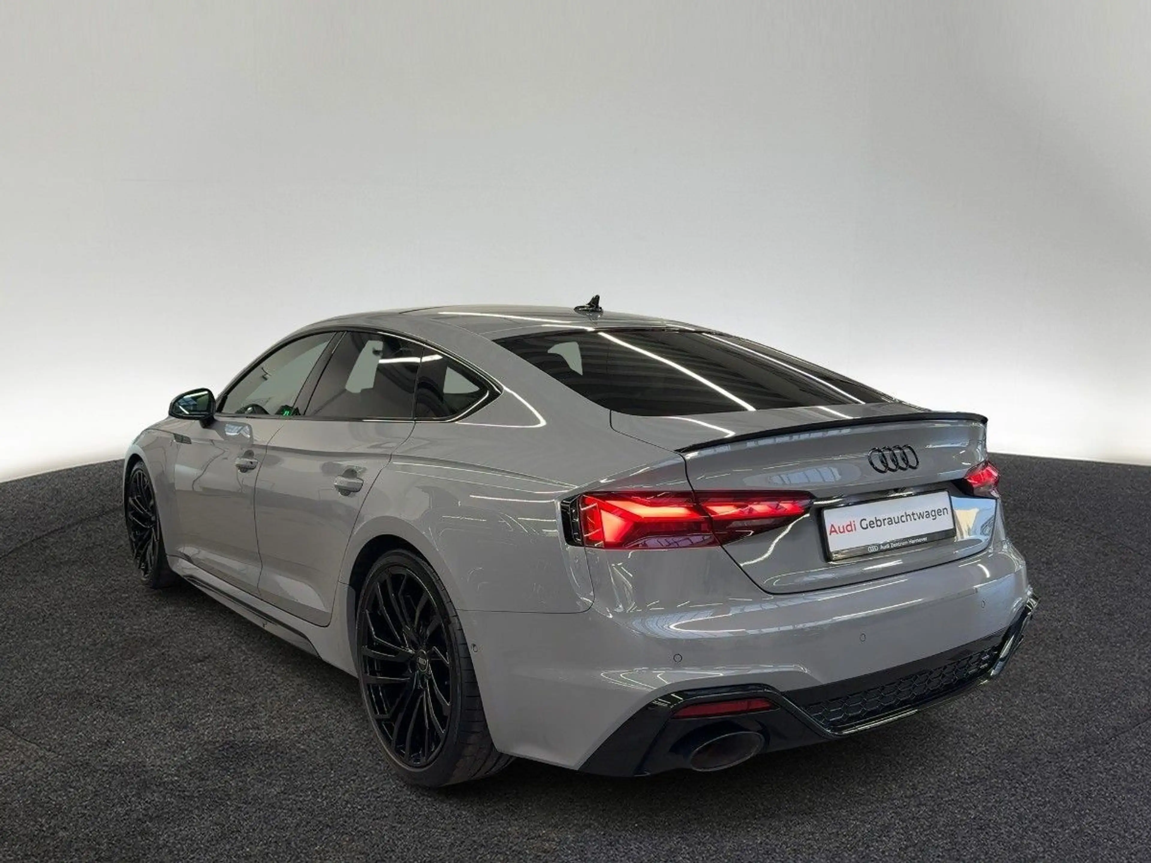 Audi RS5 2.9 TFSI quattro Pano Matrix B&O — photo 4