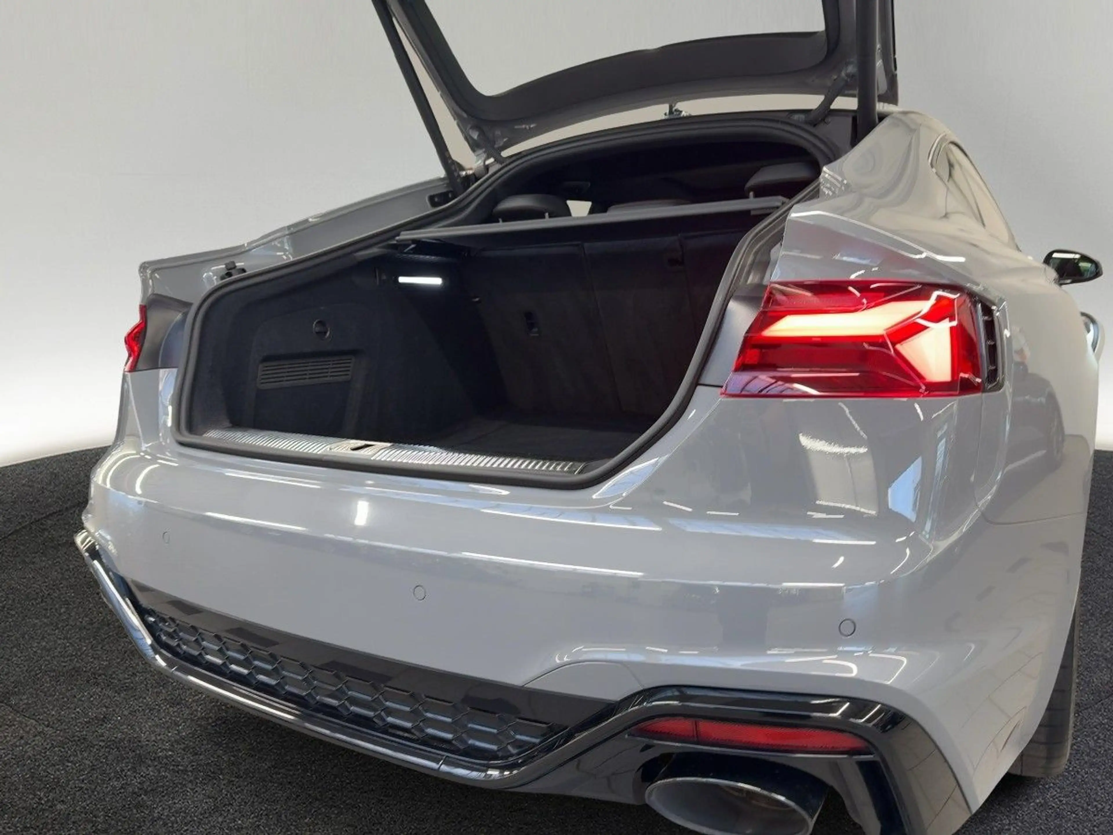 Audi RS5 2.9 TFSI quattro Pano Matrix B&O — photo 7